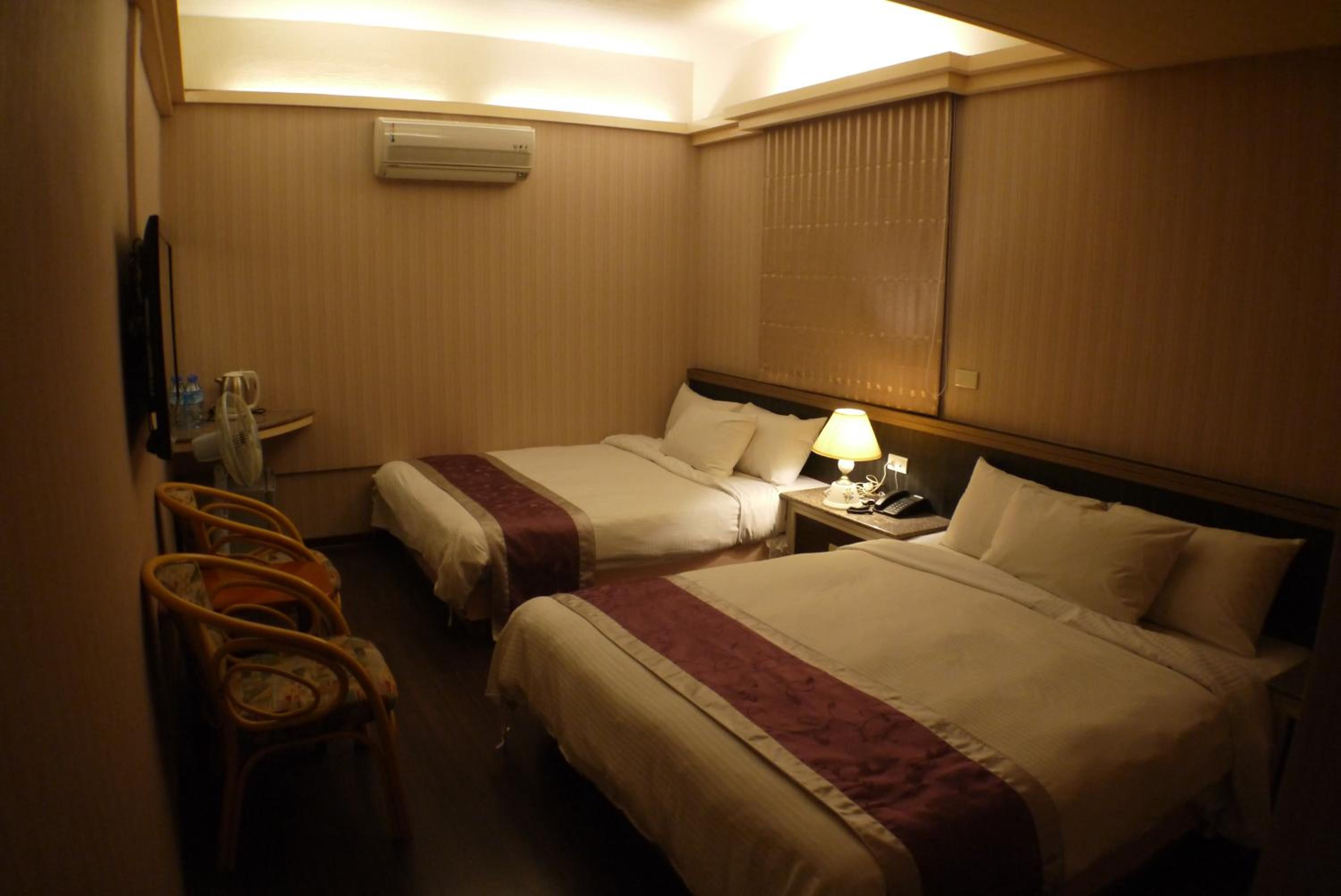 Economy Quadruple Room