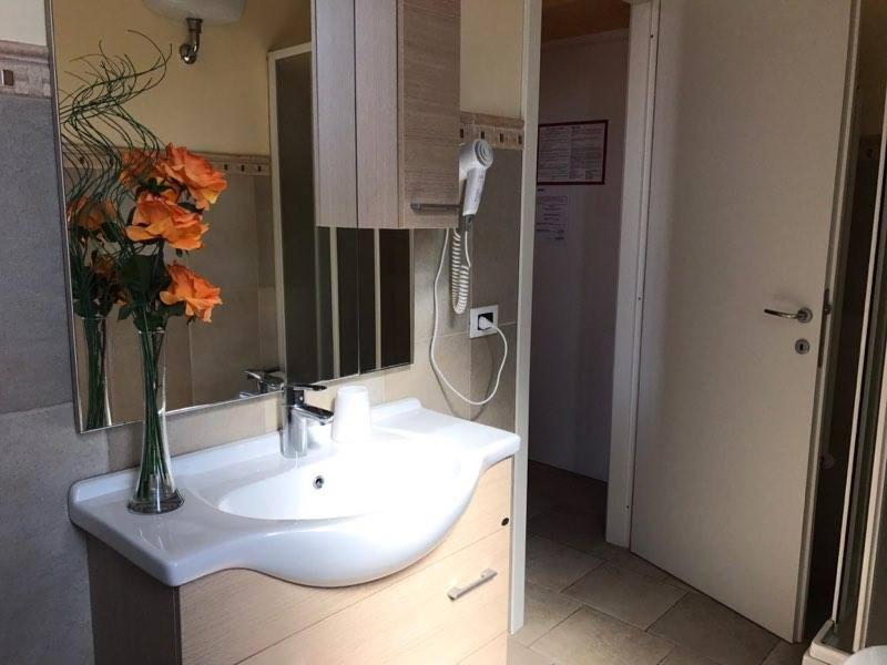 Large Double Room photo 3