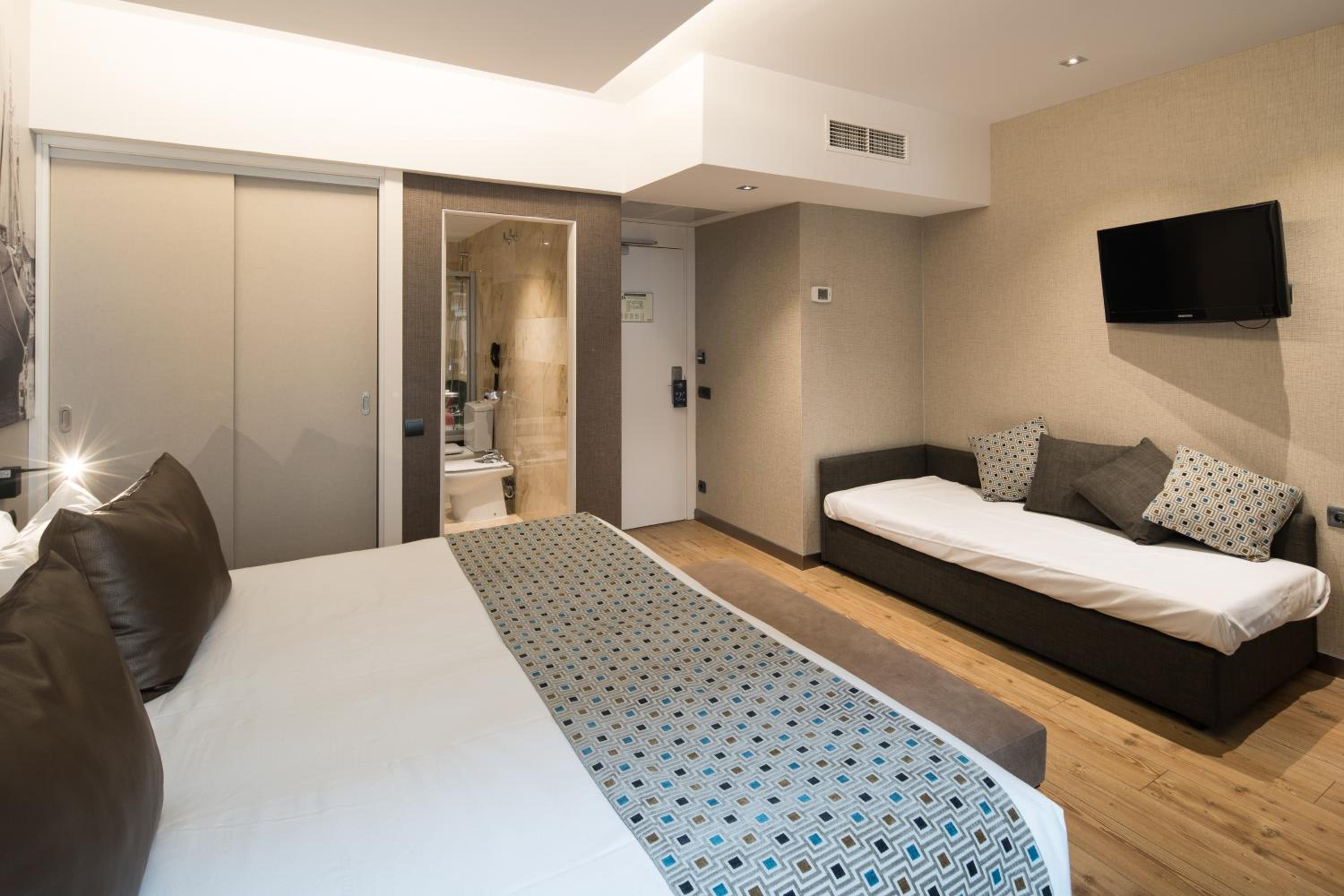 Habitación Triple (3 Adultos)
