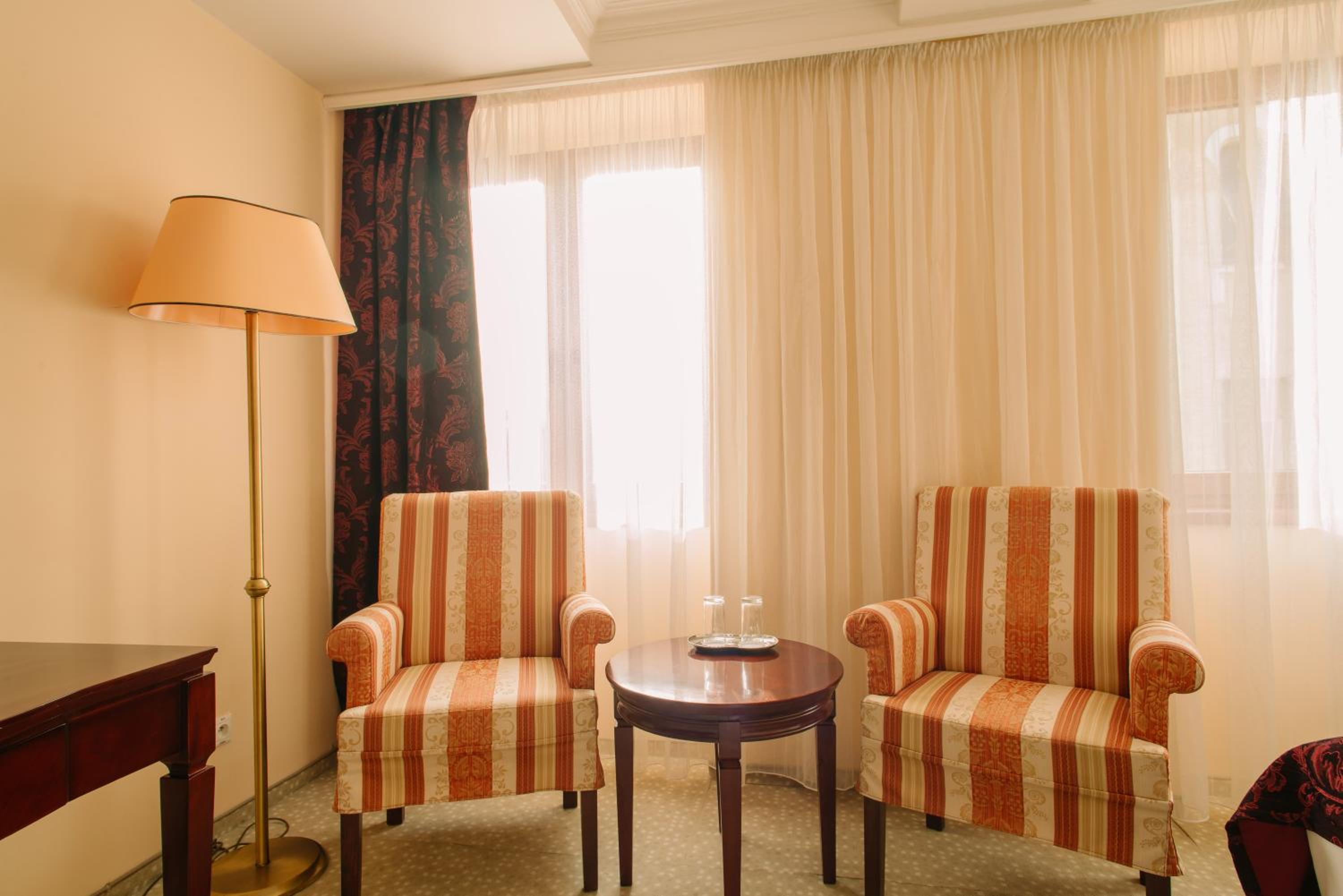 Economy Double Room photo 3