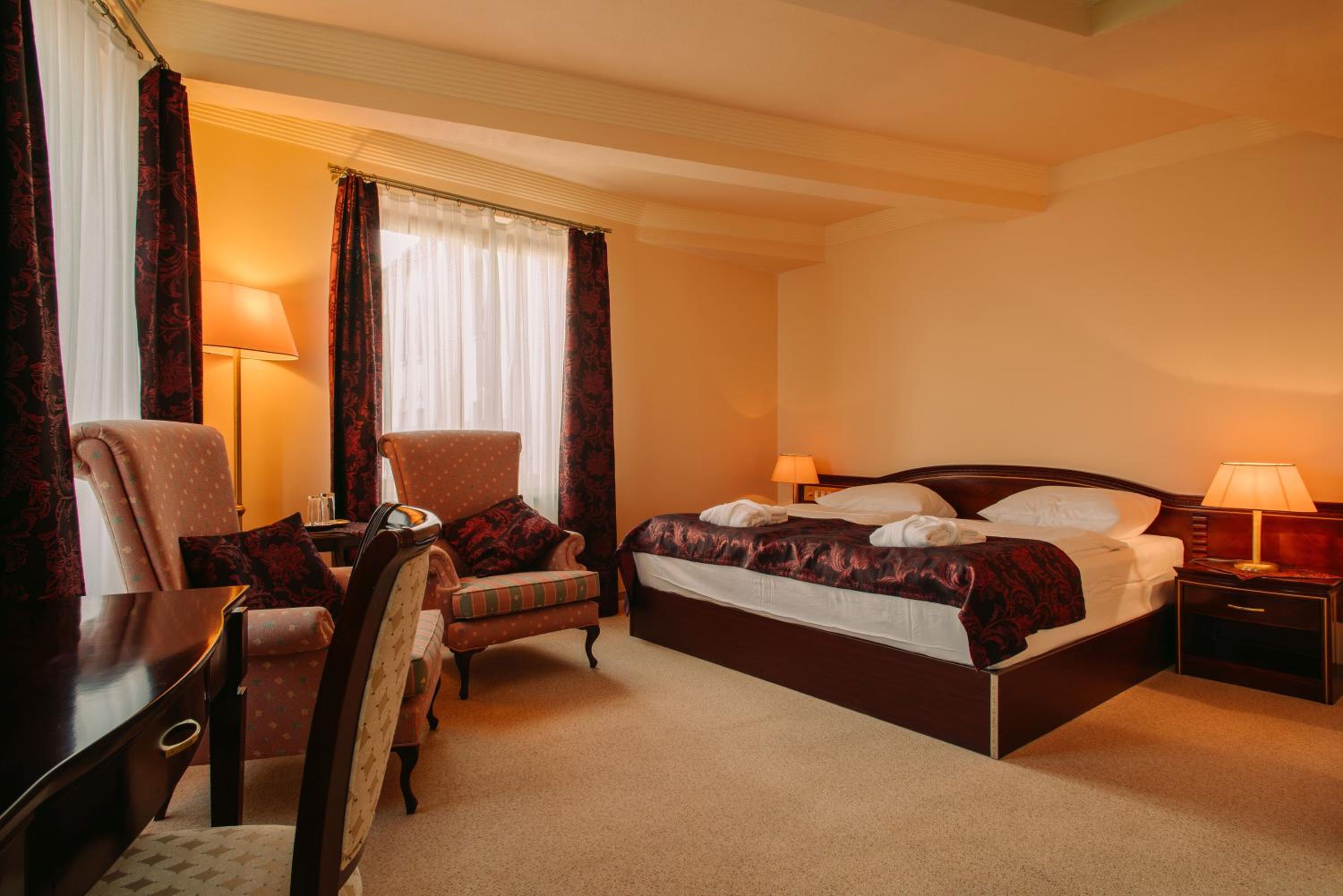 Suite with Balcony photo 1