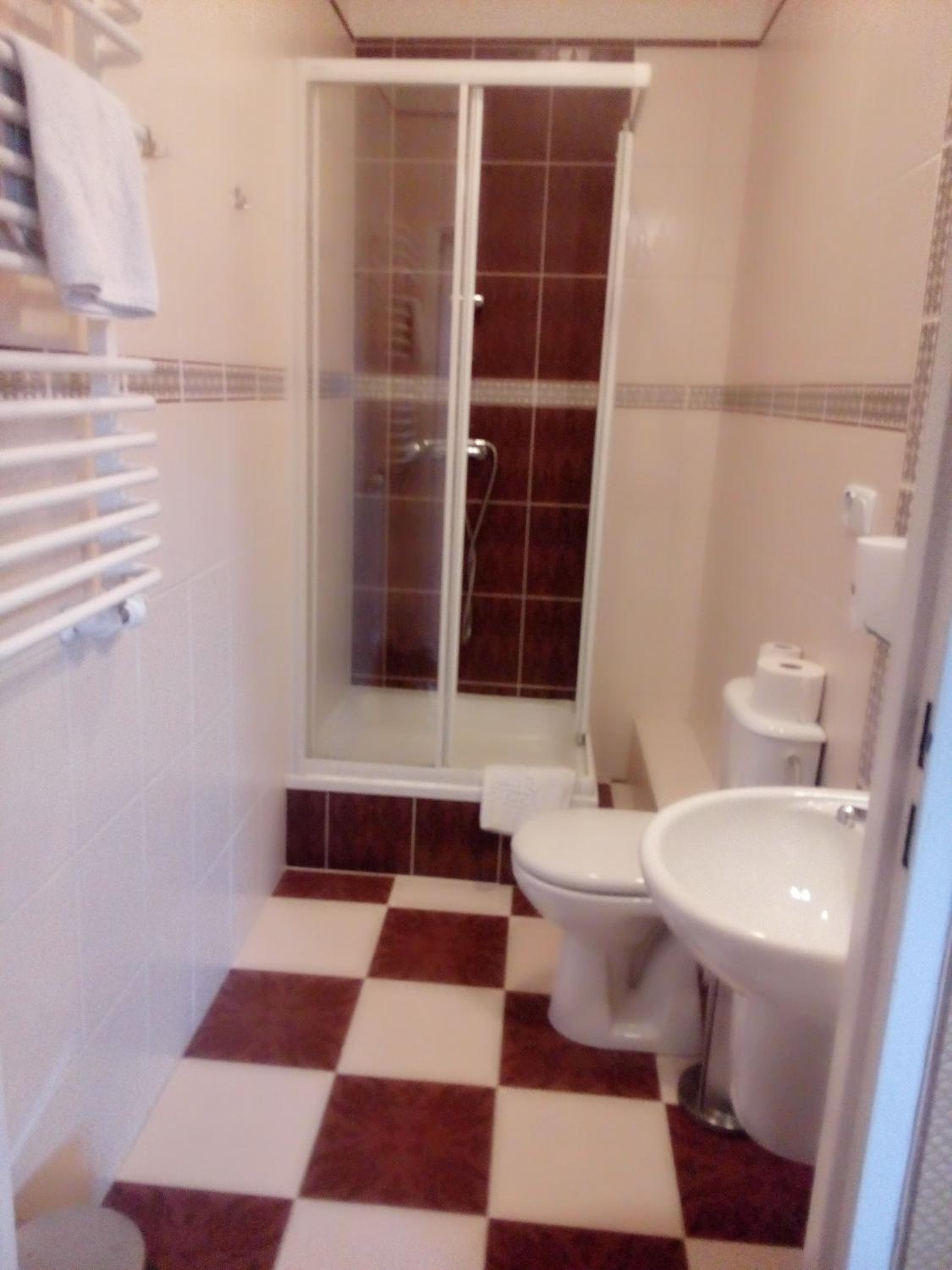 Triple Room with Bathroom photo 2