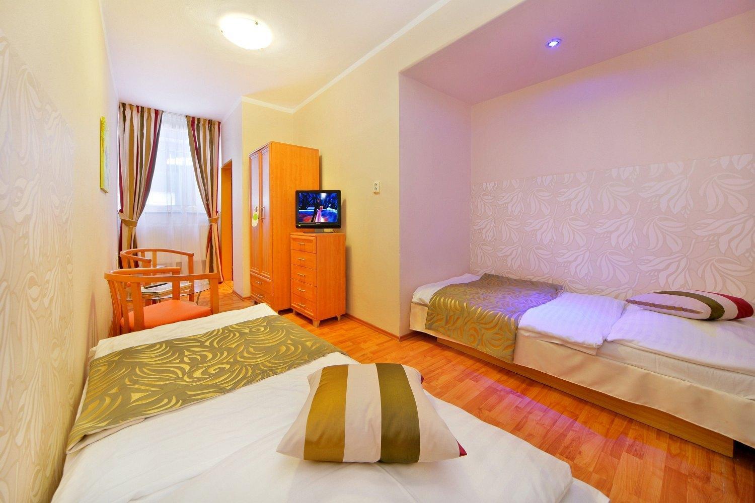 Double or Twin Room photo 1