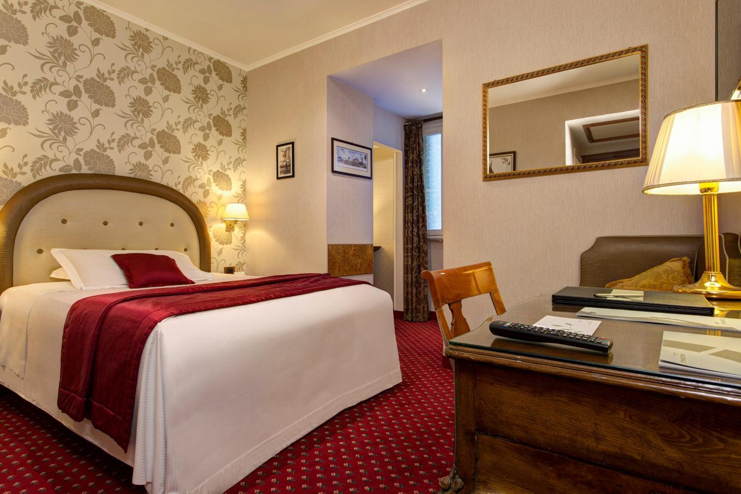 Classic Single Room