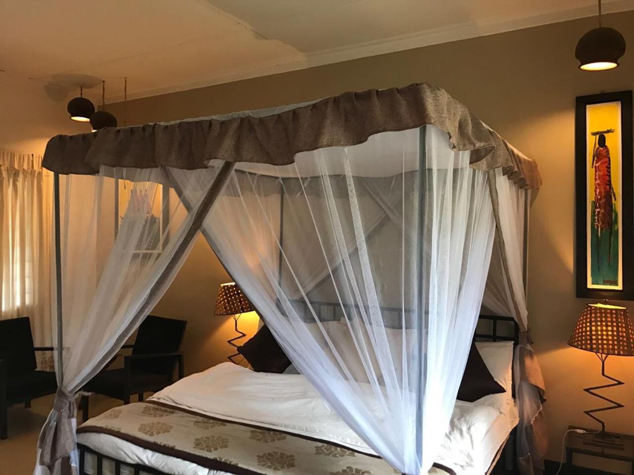 Standard Twin Room photo 2