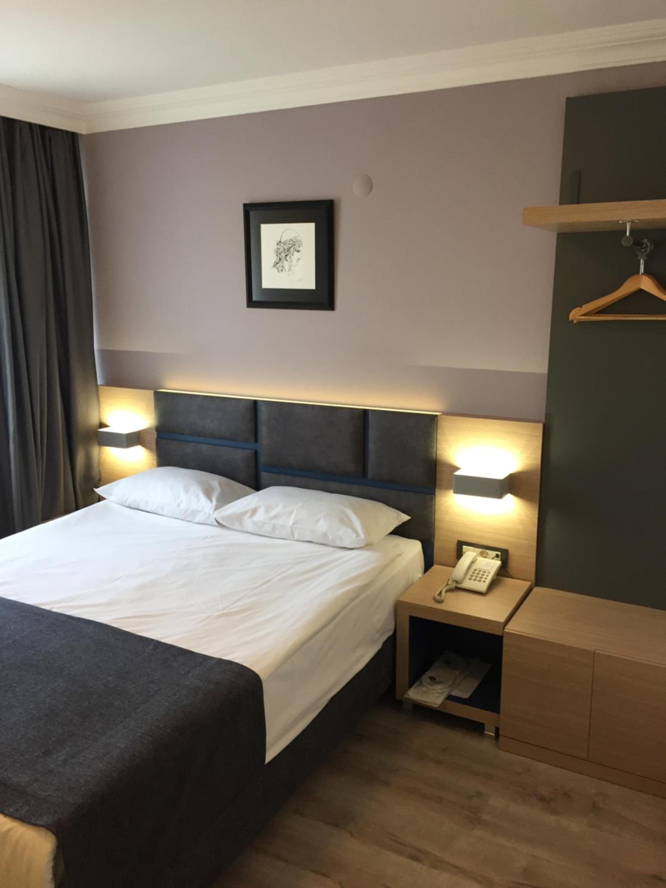 Single Room photo 1