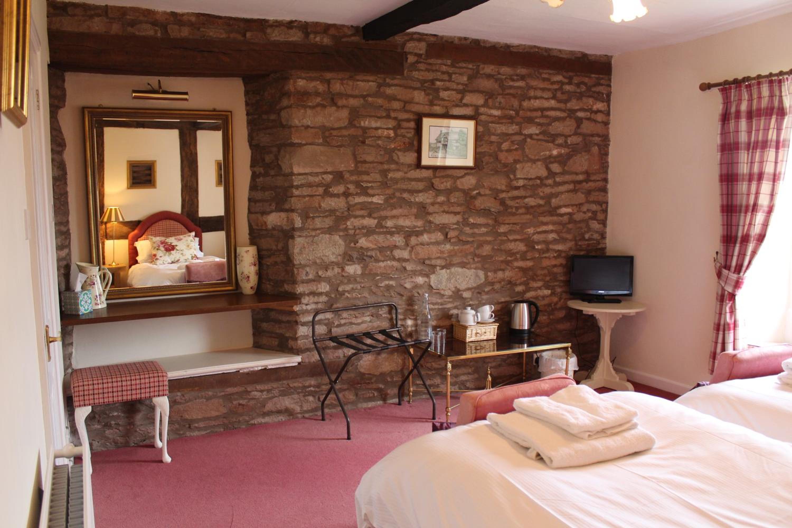 Deluxe Twin Room - Photo 1