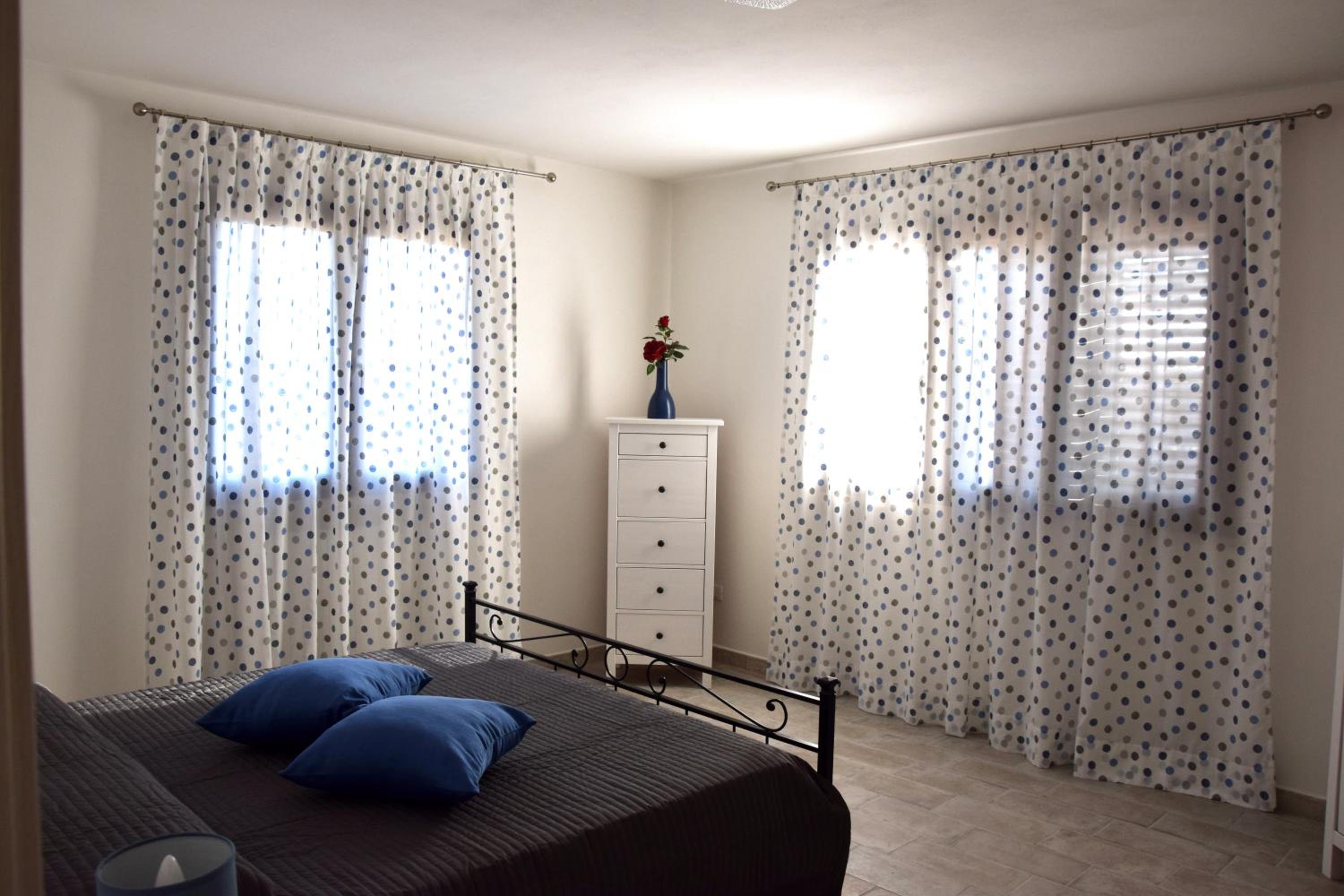 One-Bedroom Apartment with Terrace photo 1