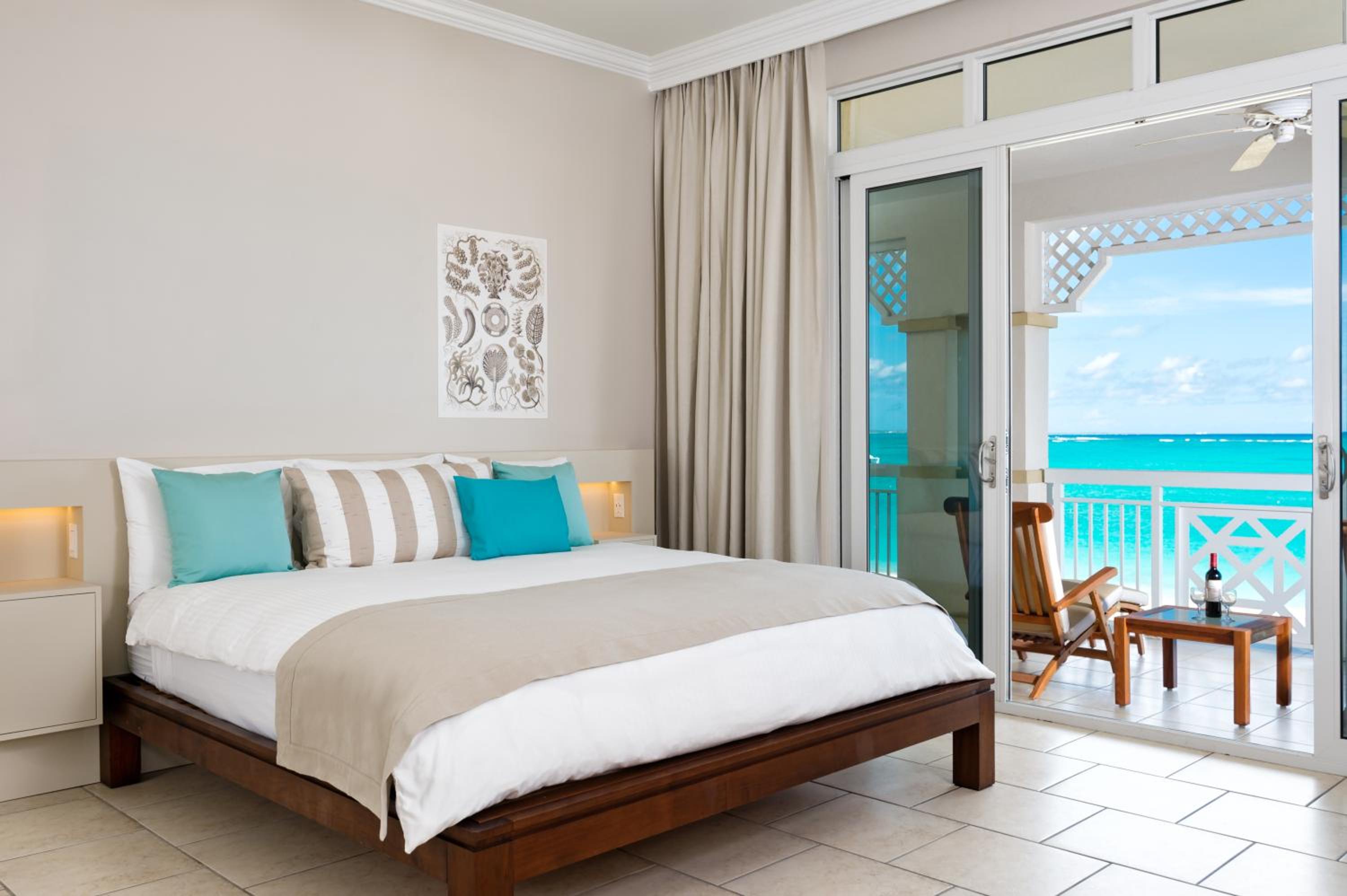 One Bedroom Oceanfront King Suite