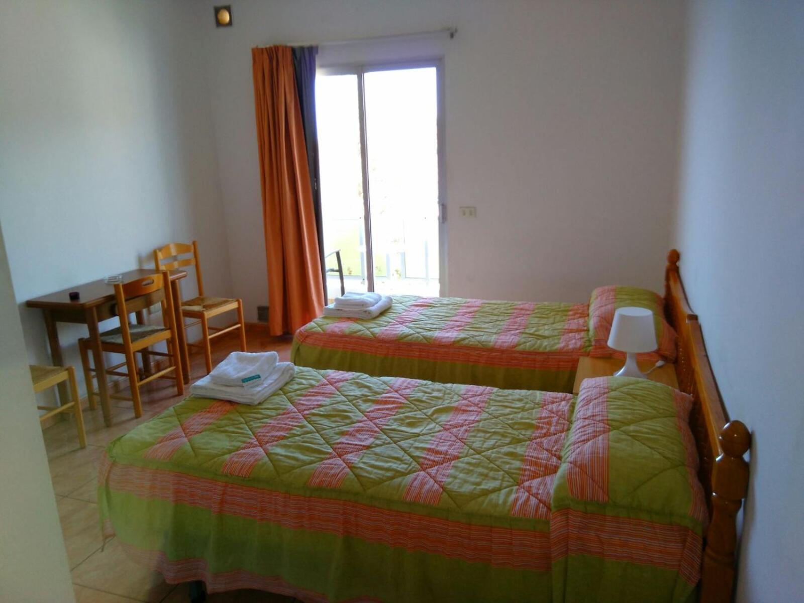 Studio Apartment with Sea View - Photo 1