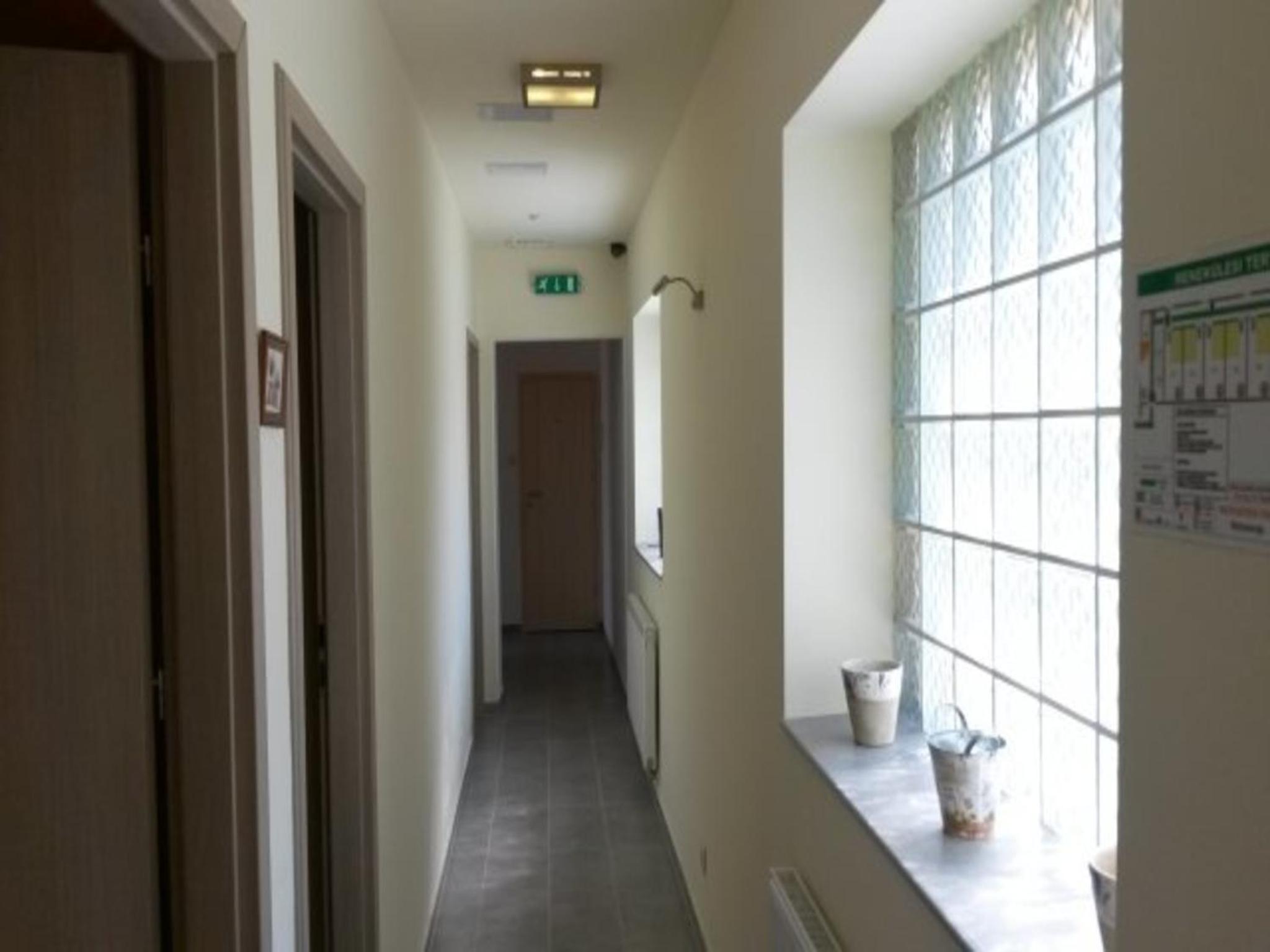 Double Room with Private Bathroom - Photo 18