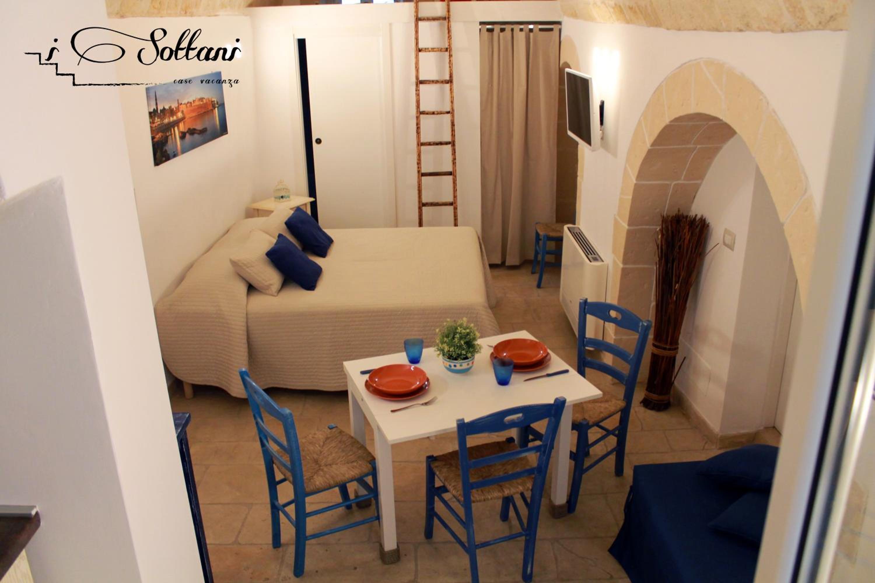 Studio Apartment