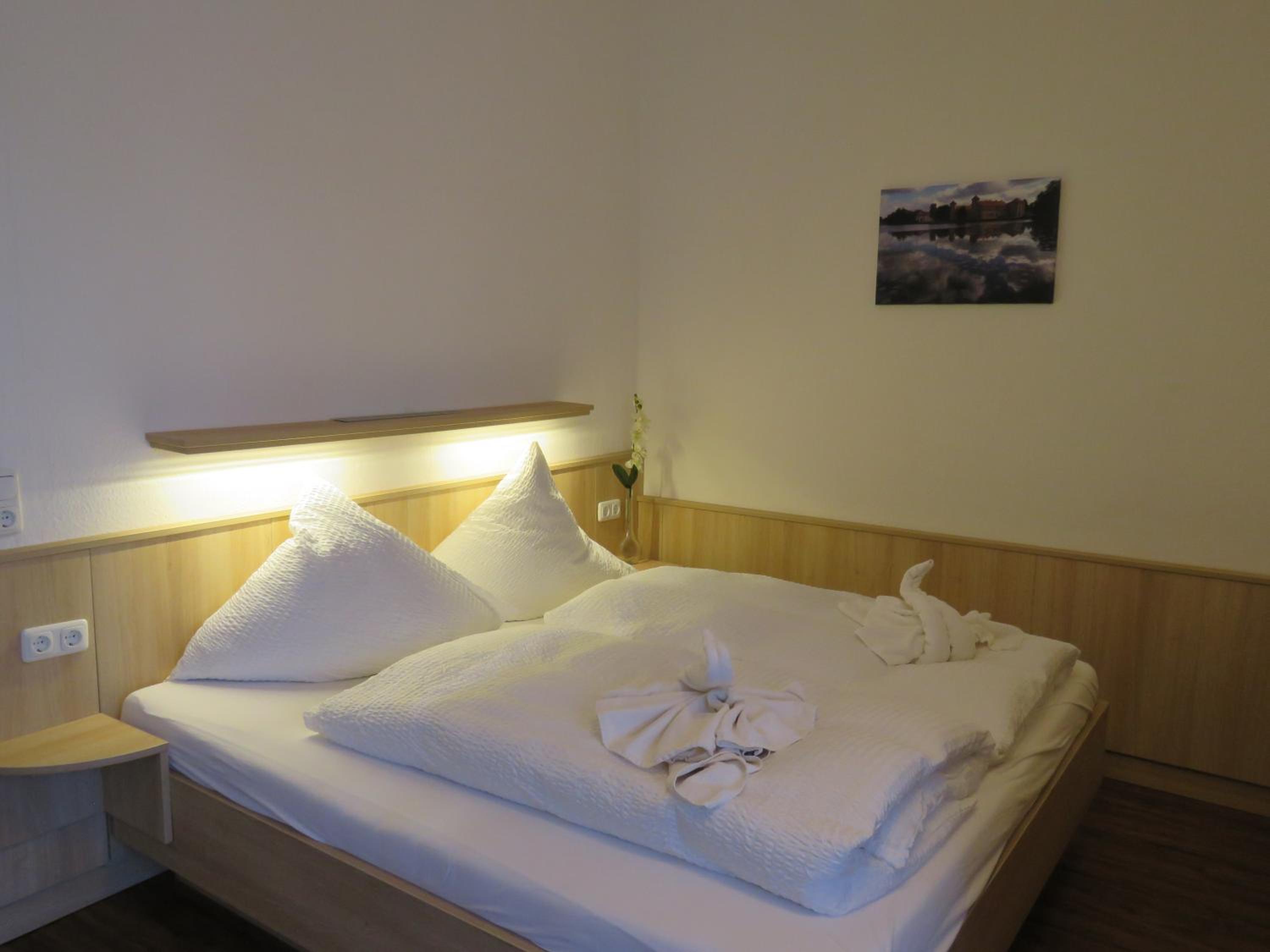 Double Room - Photo 21