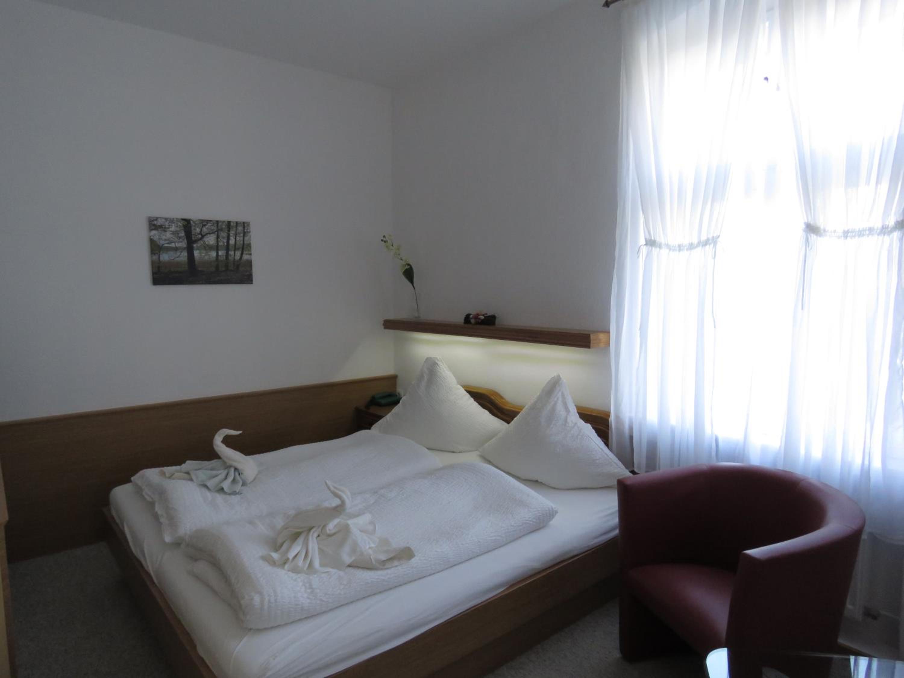 Double Room - Photo 19