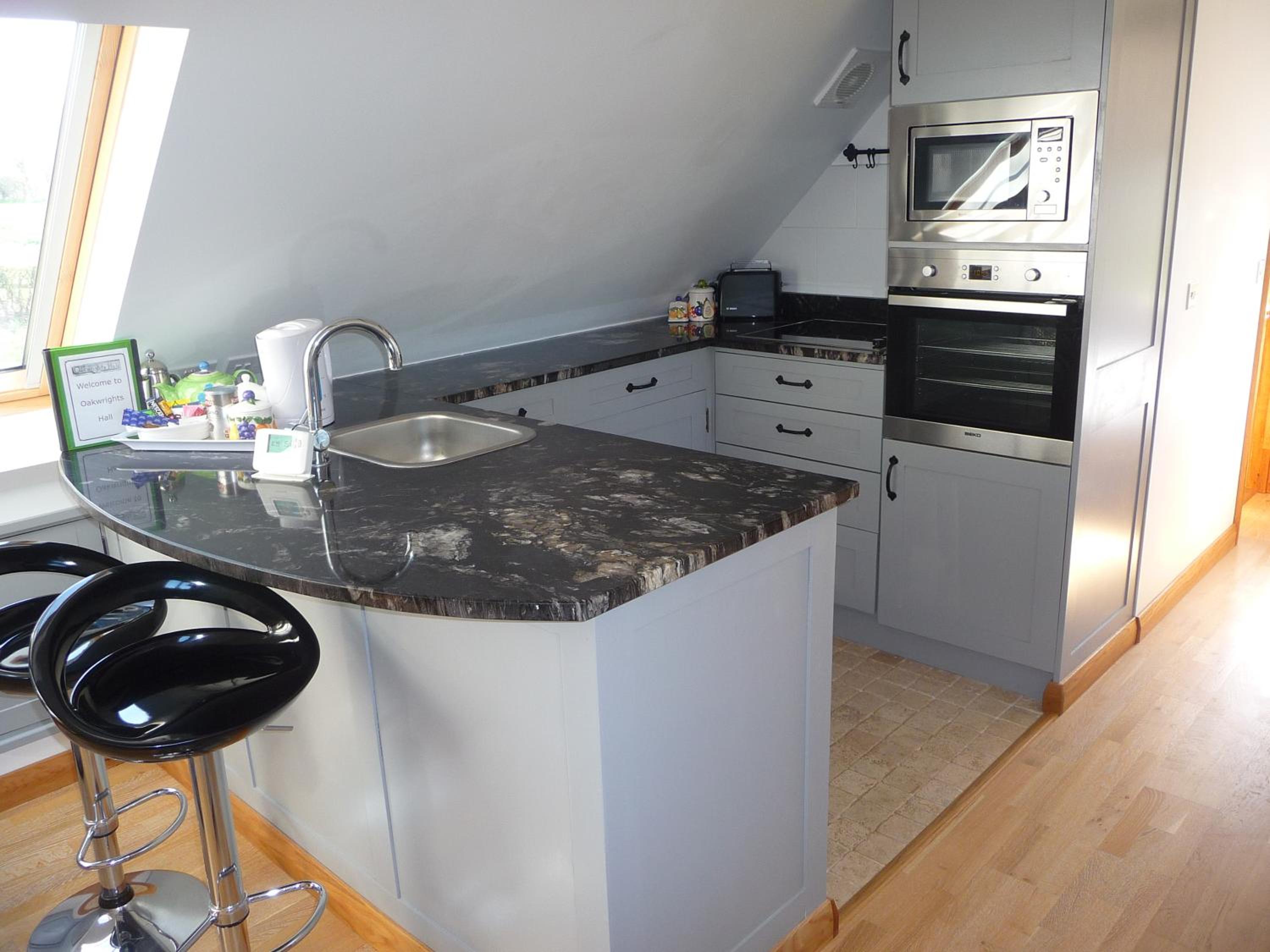 Studio Apartment - Photo 10