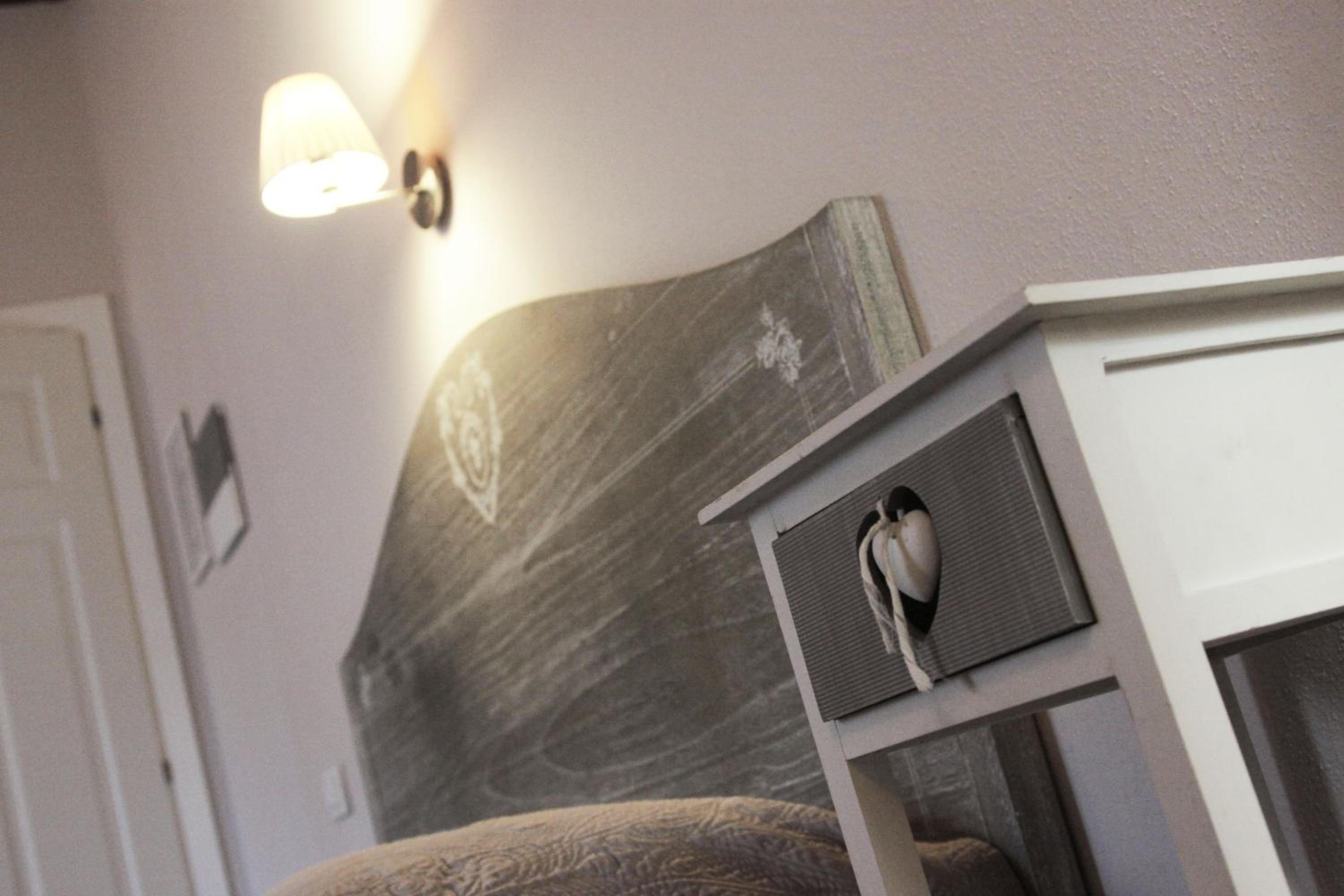 Double Room - Photo 18