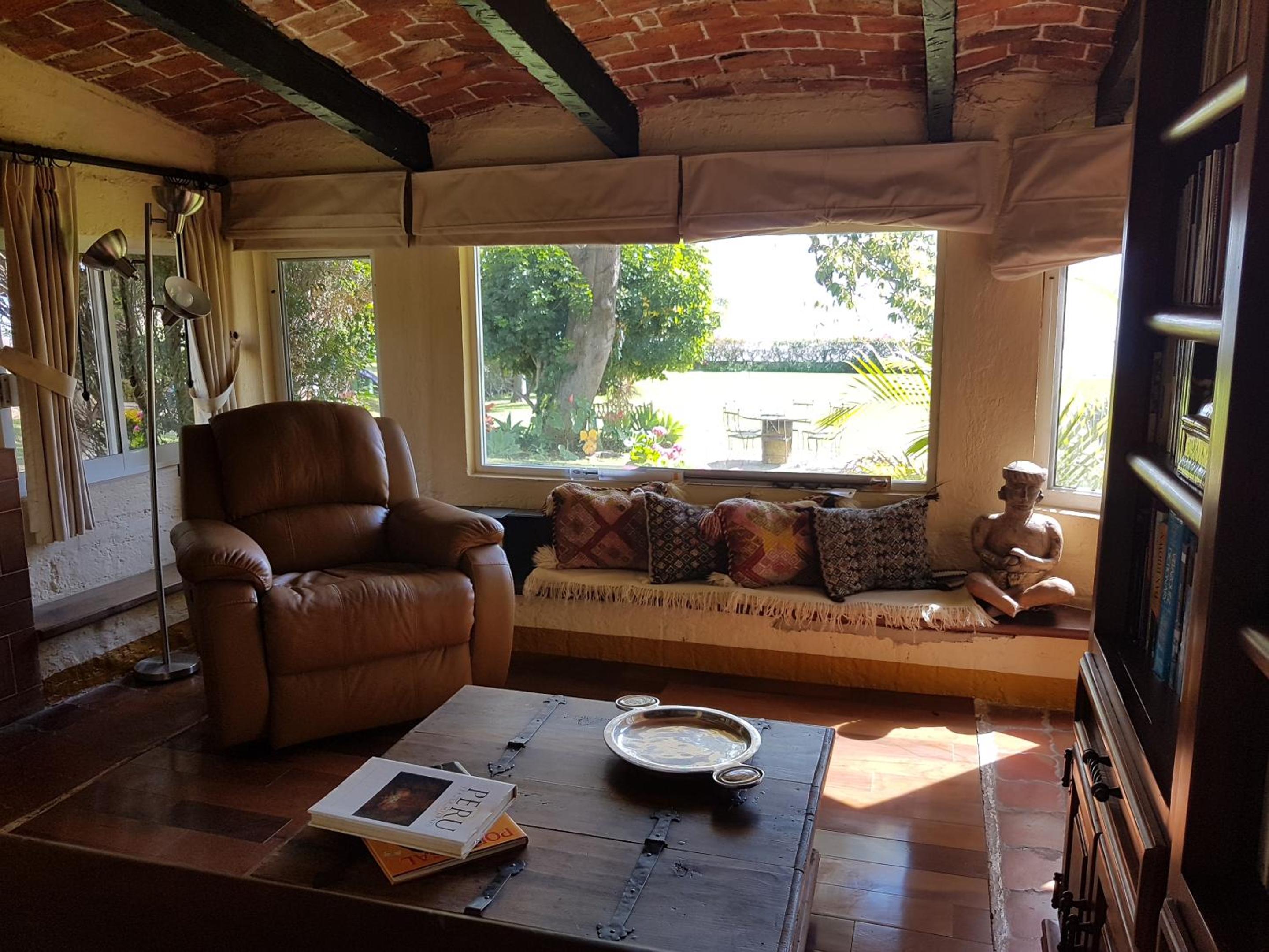 Suite - Photo 3