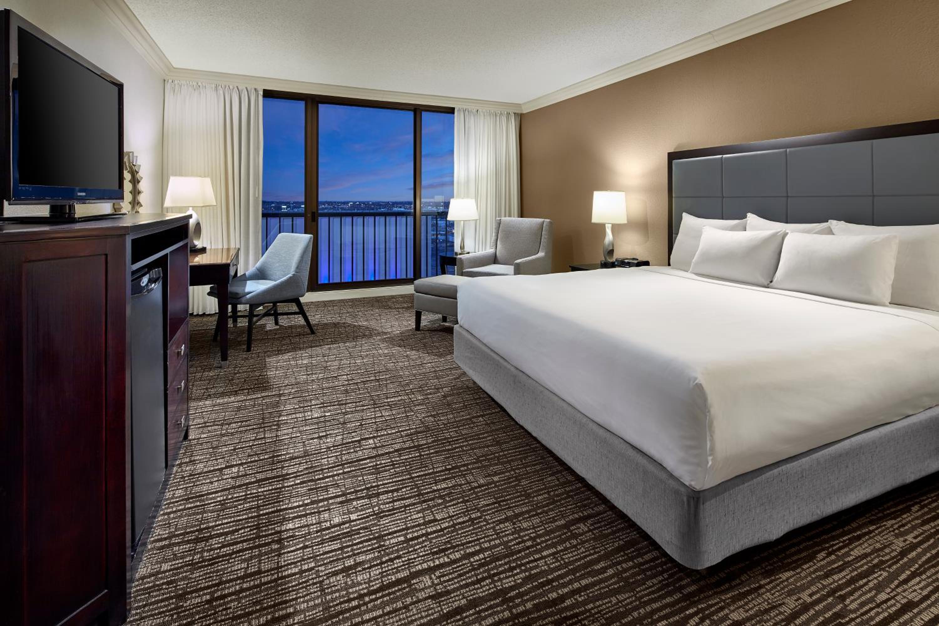 King Room - Club Access - Photo 5
