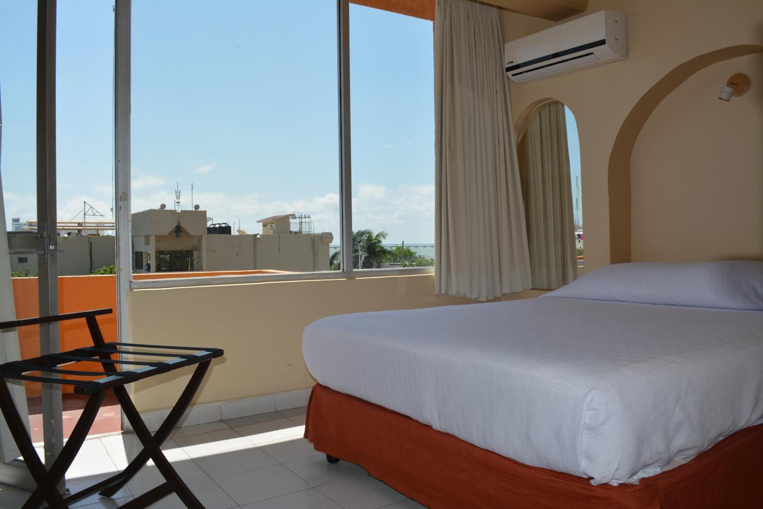 Queen Room with Balcony