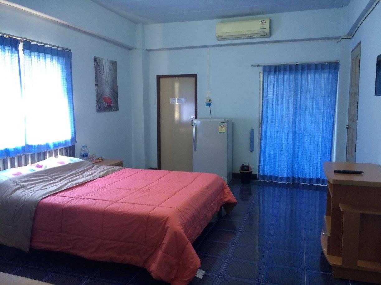 Apartment - Photo 4