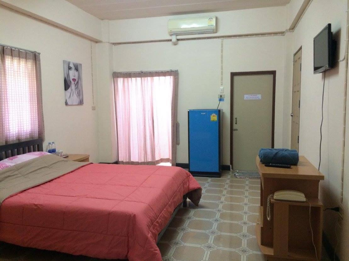 Apartment - Photo 16
