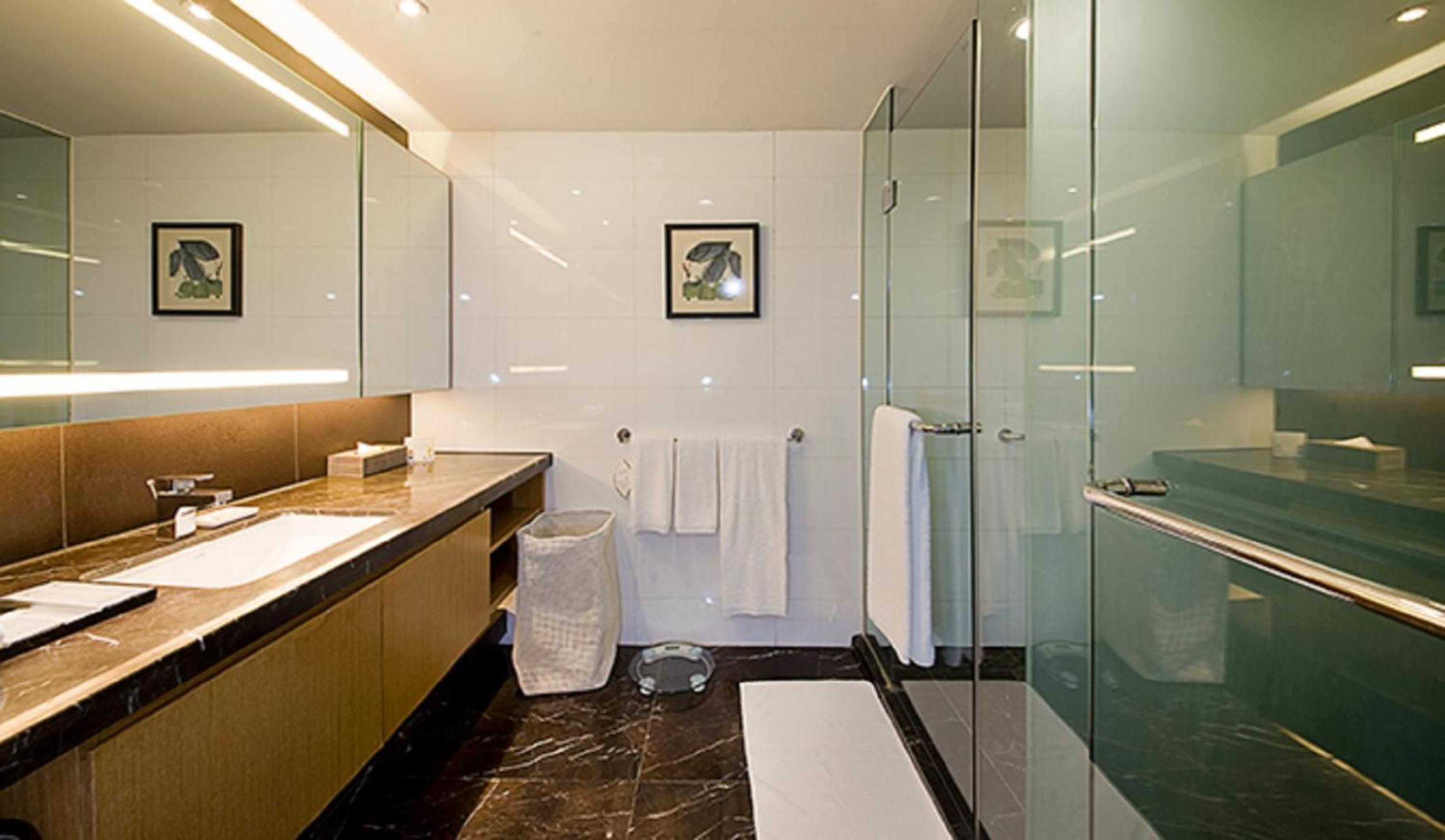 One-Bedroom Executive - Photo 8