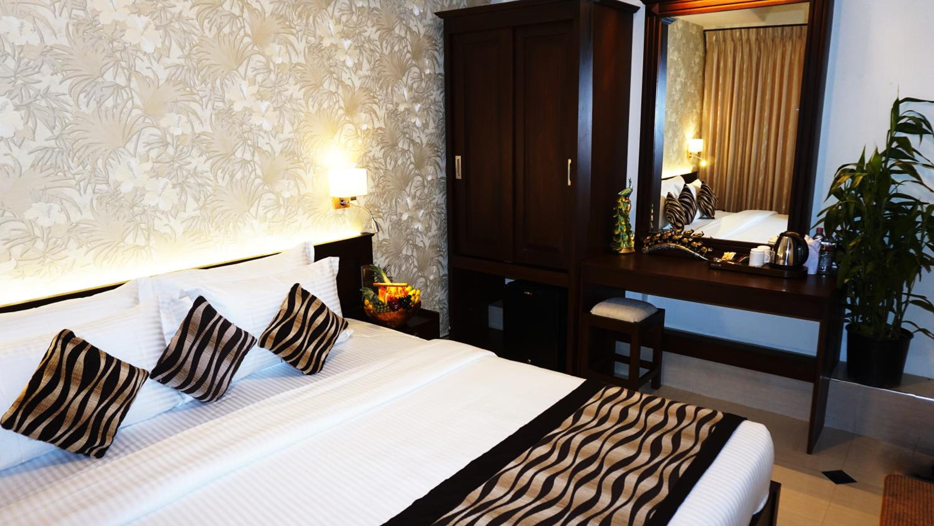 Semi Deluxe Room photo 2