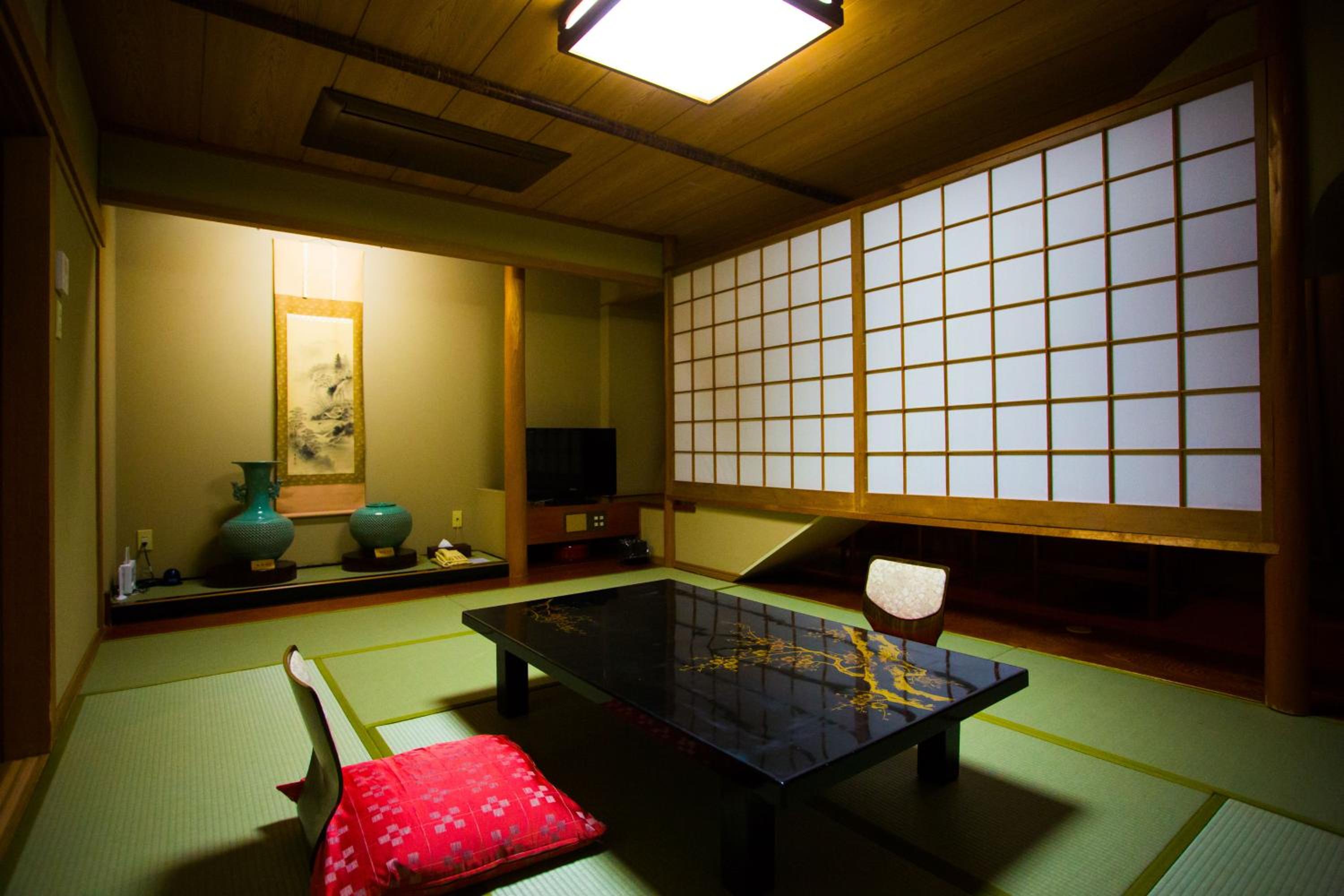 Superior Japanese-Style Room - New Building photo 3