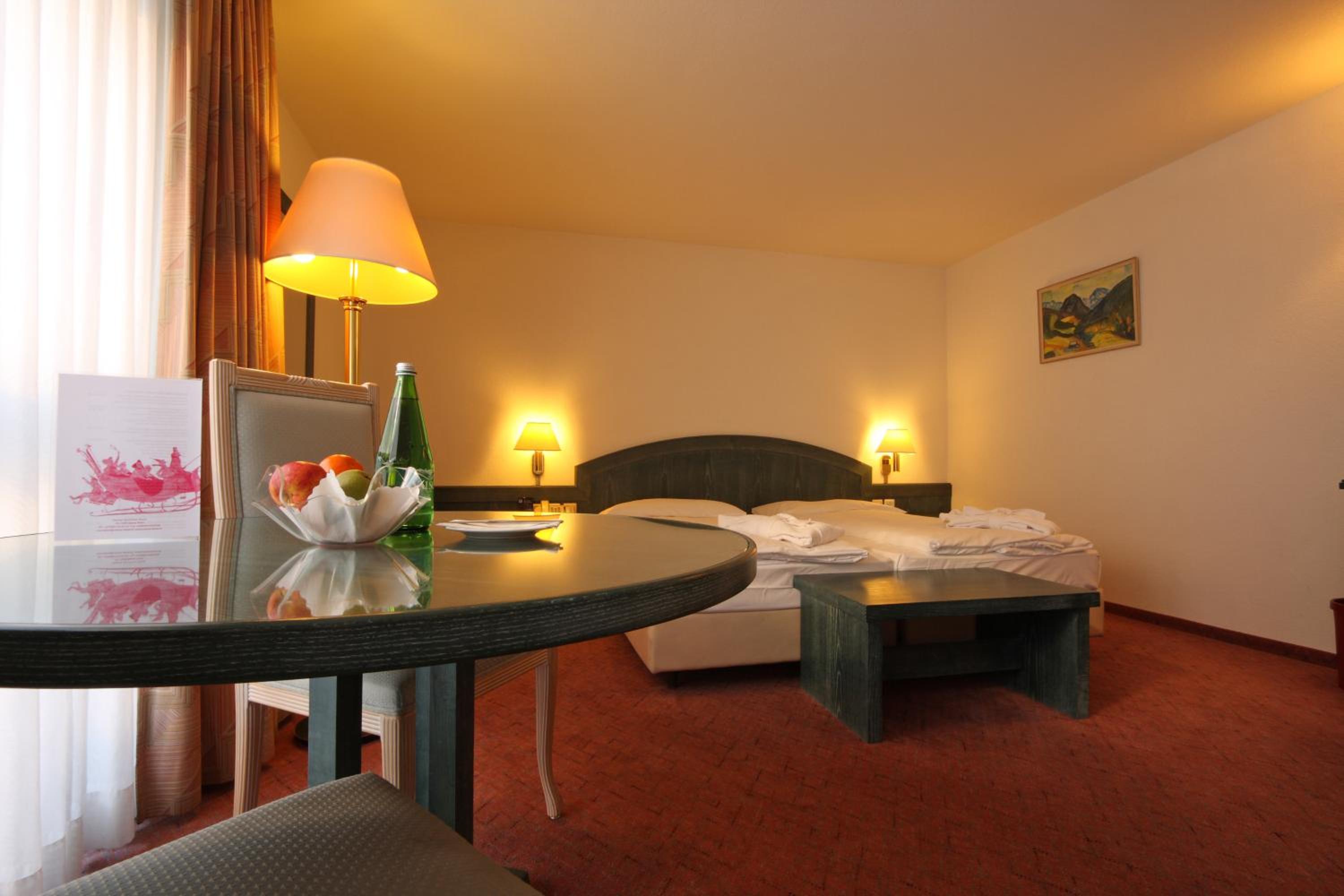 Junior Suite Superior with Balcony - Photo 4