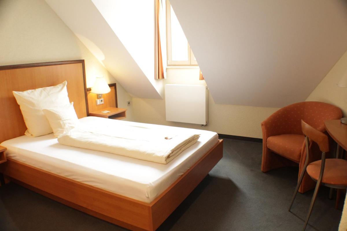 Single Room photo 1