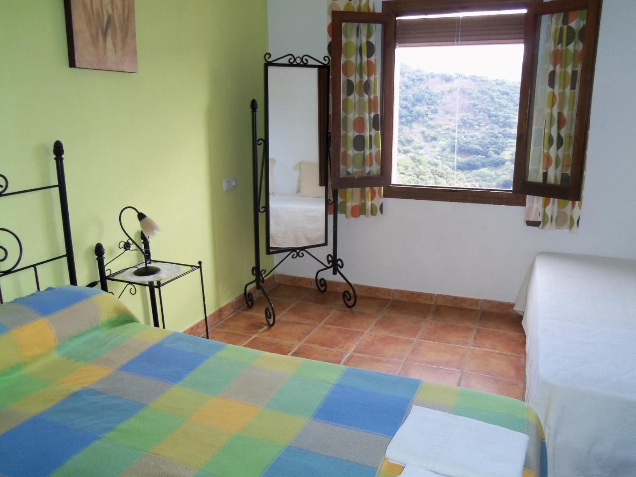 Two-Bedroom Apartment (4 Adults) - Photo 7