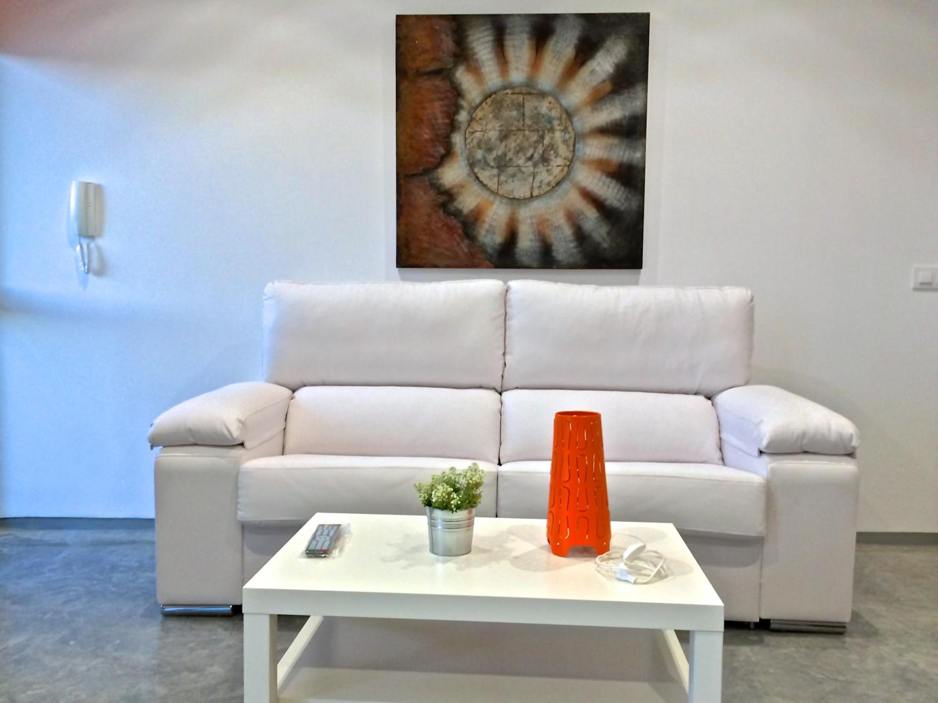 Studio Apartment - Photo 4