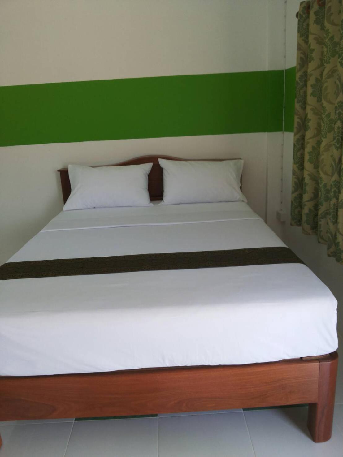 Standard Queen Room - Photo 2
