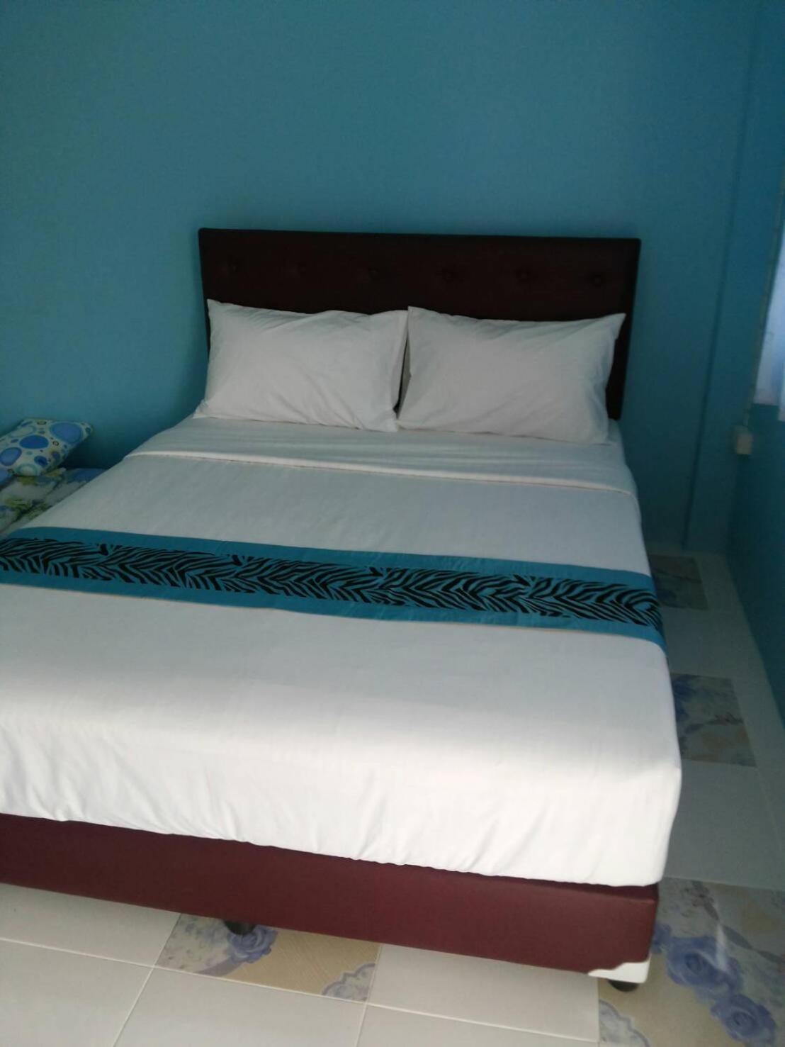Standard Queen Room - Photo 3