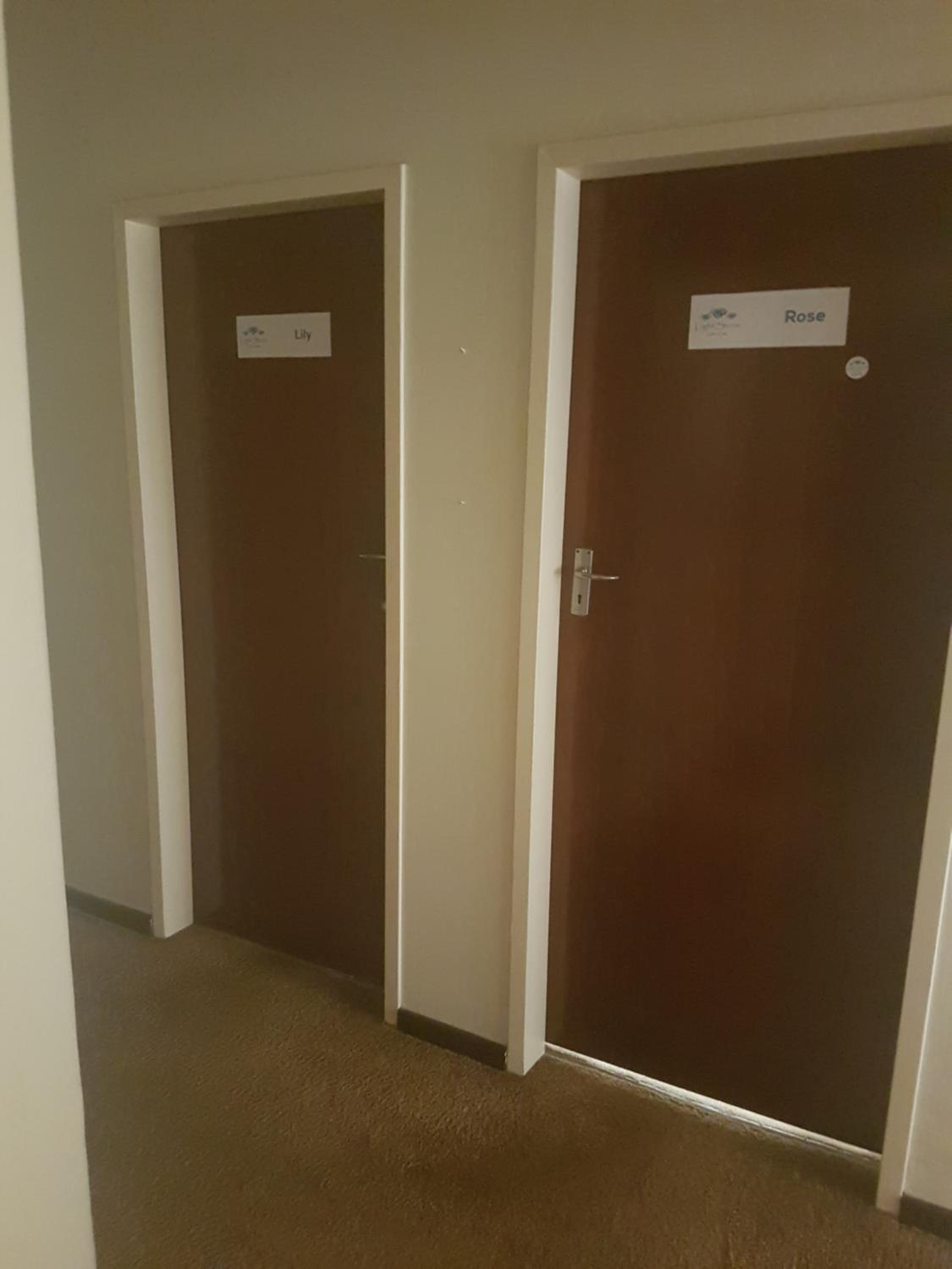 Large Double or Twin Room photo 2
