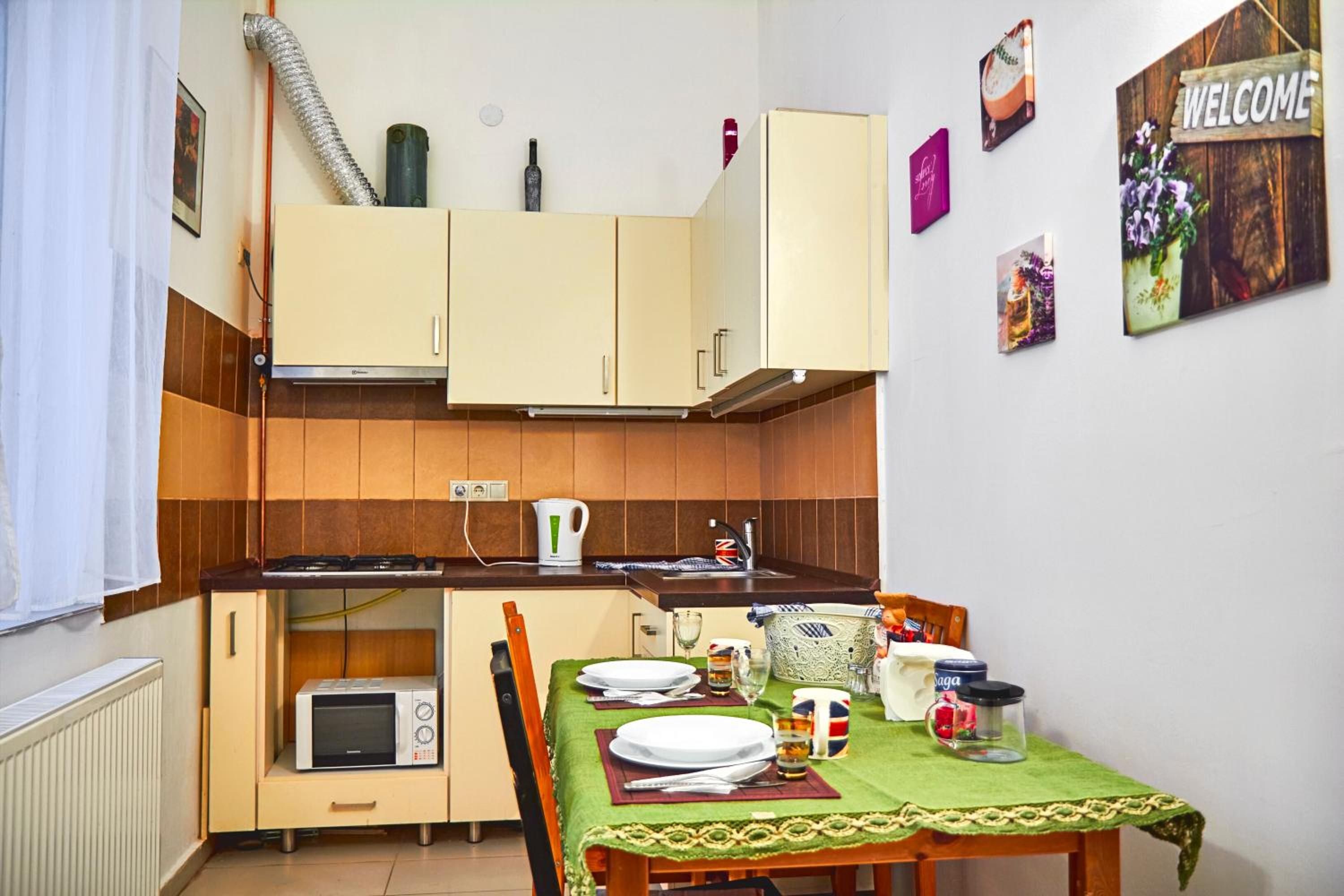 Apartment - Photo 8