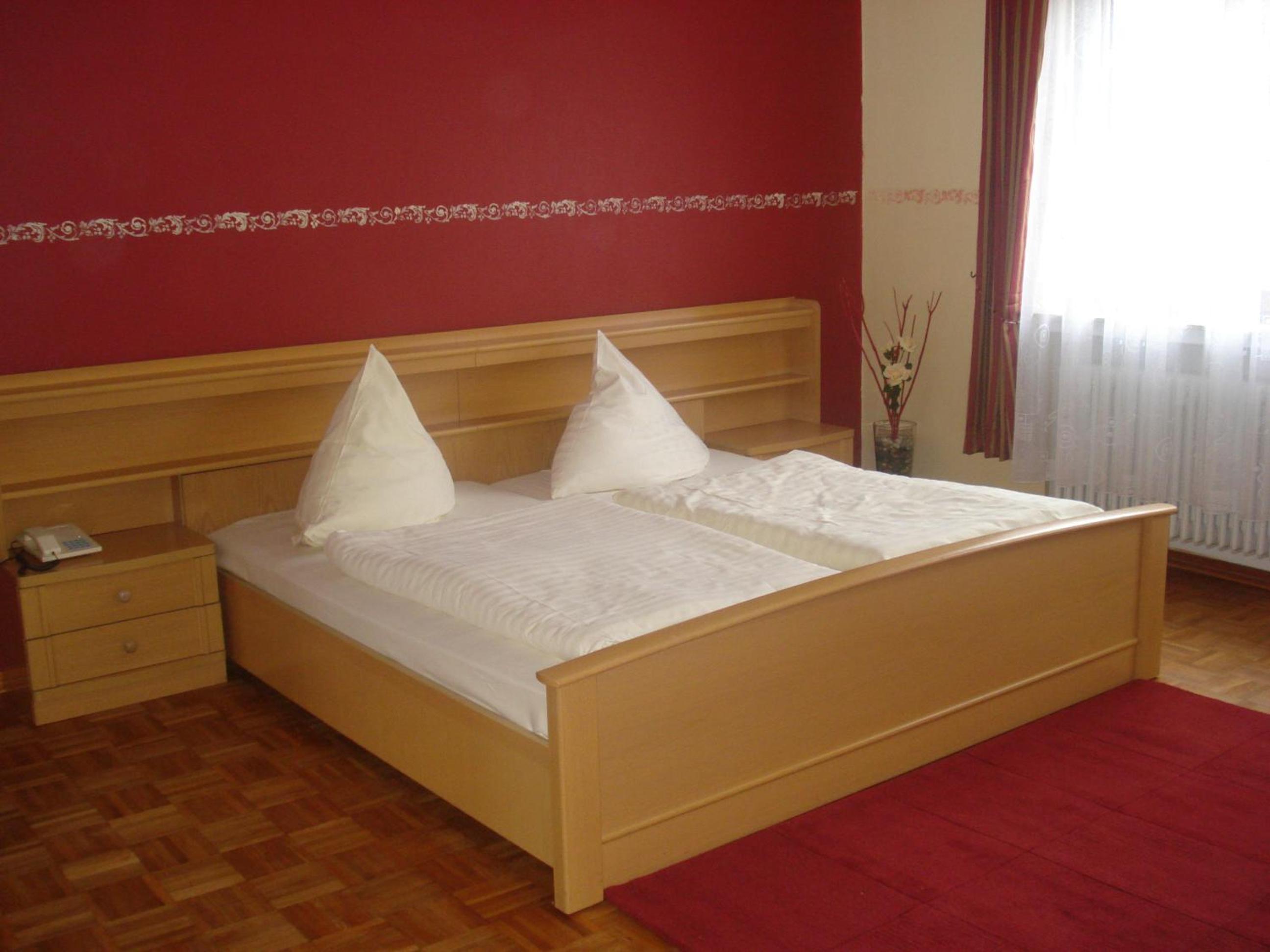 Deluxe Double Room with Bath photo 1