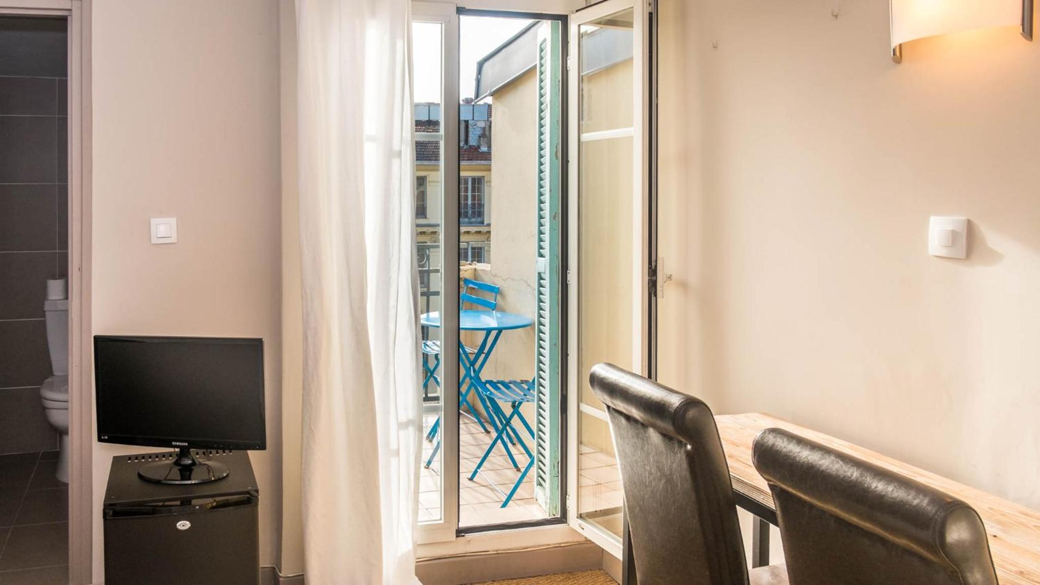 Double Room with Terrace - Photo 1