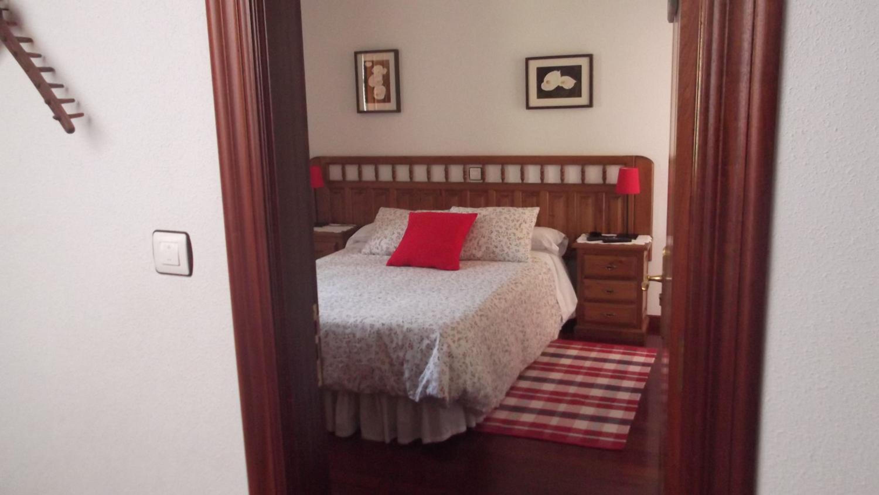 Double Room - Photo 1