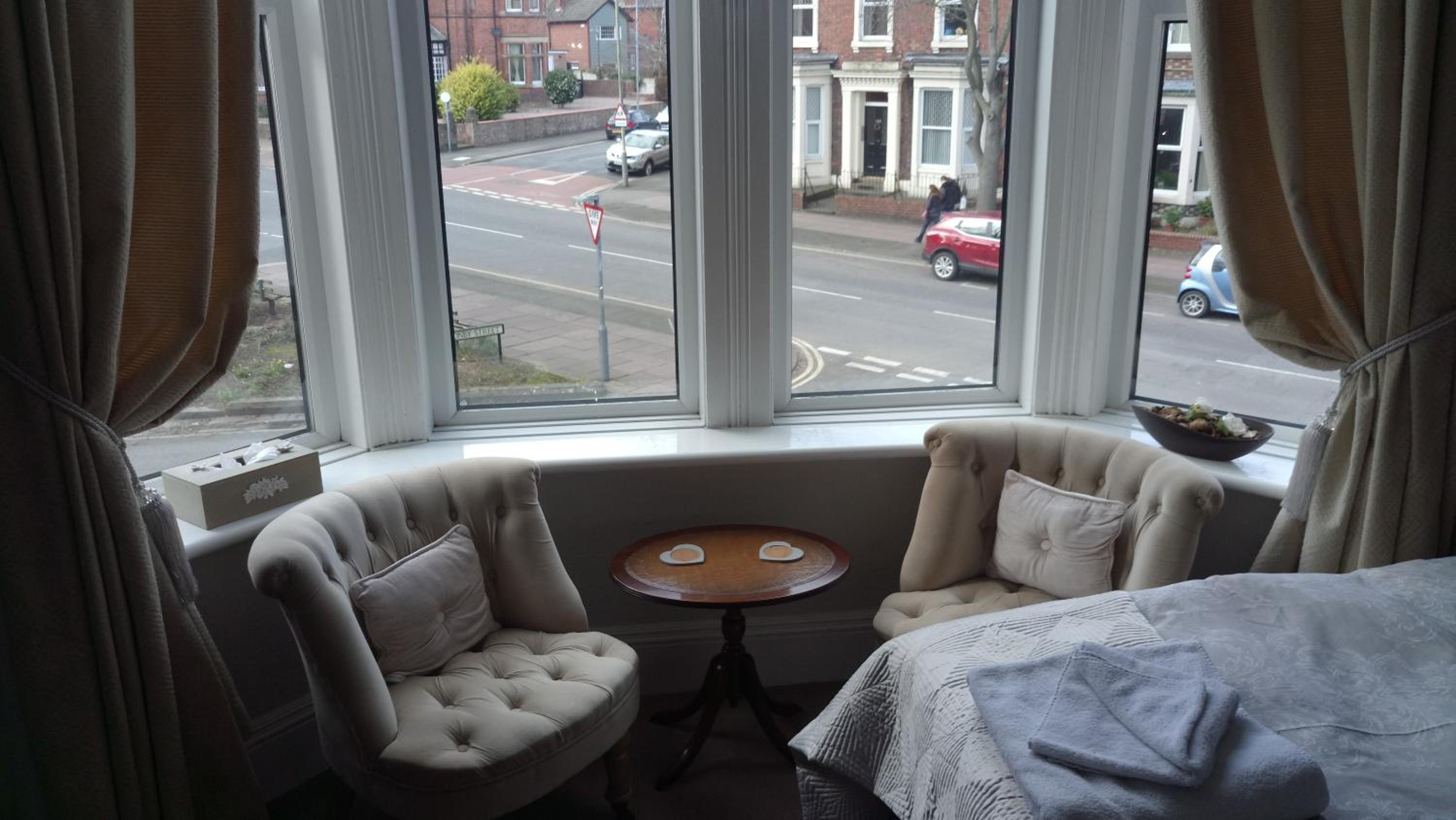 Triple Room with Private Bathroom photo 3