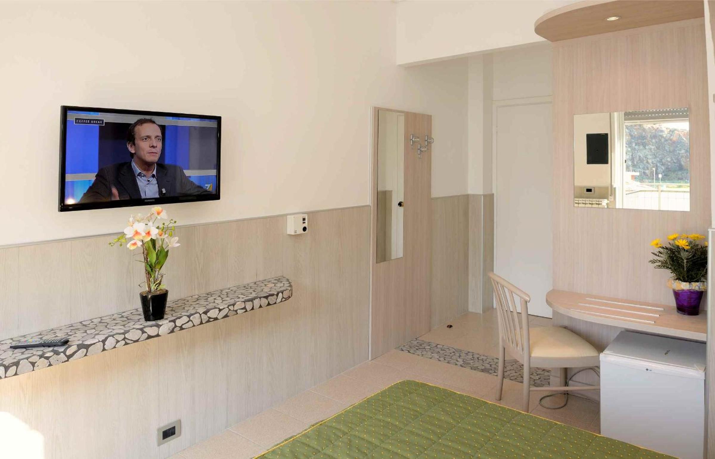 Double Room with Terrace and Sea View   - Photo 7