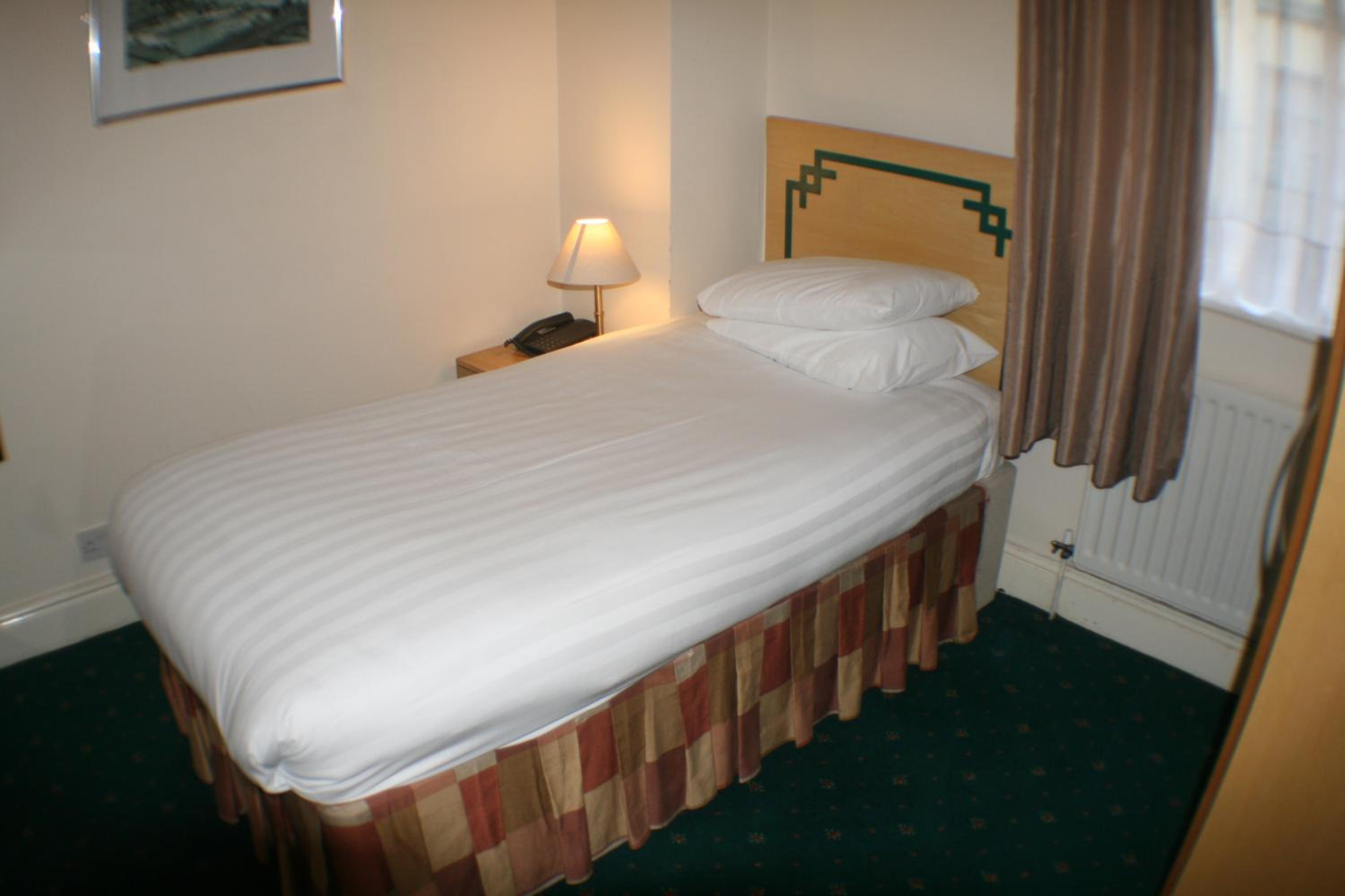 Single Room photo 1