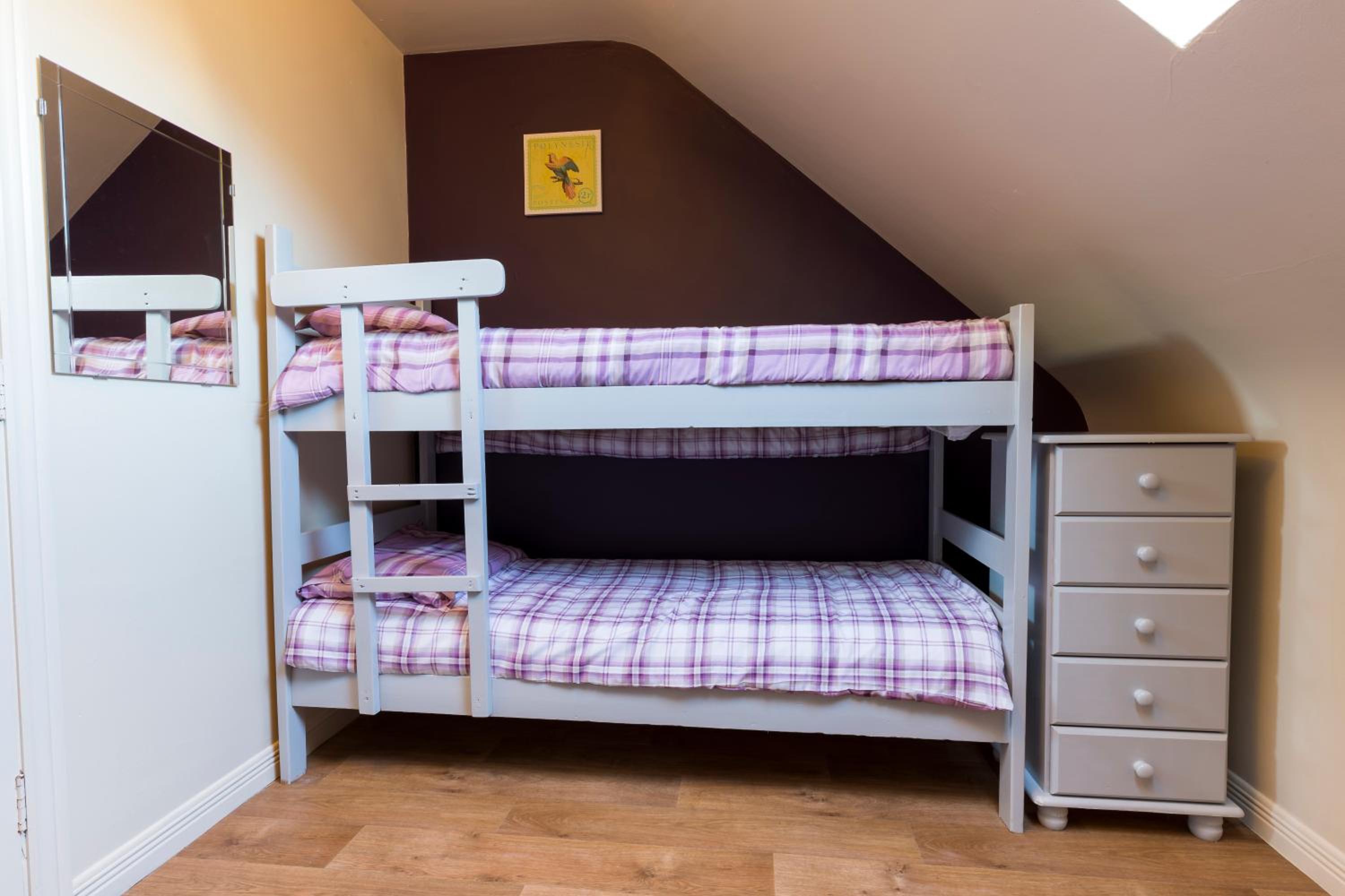 Classic Quadruple Room with Shared Bathroom photo 1
