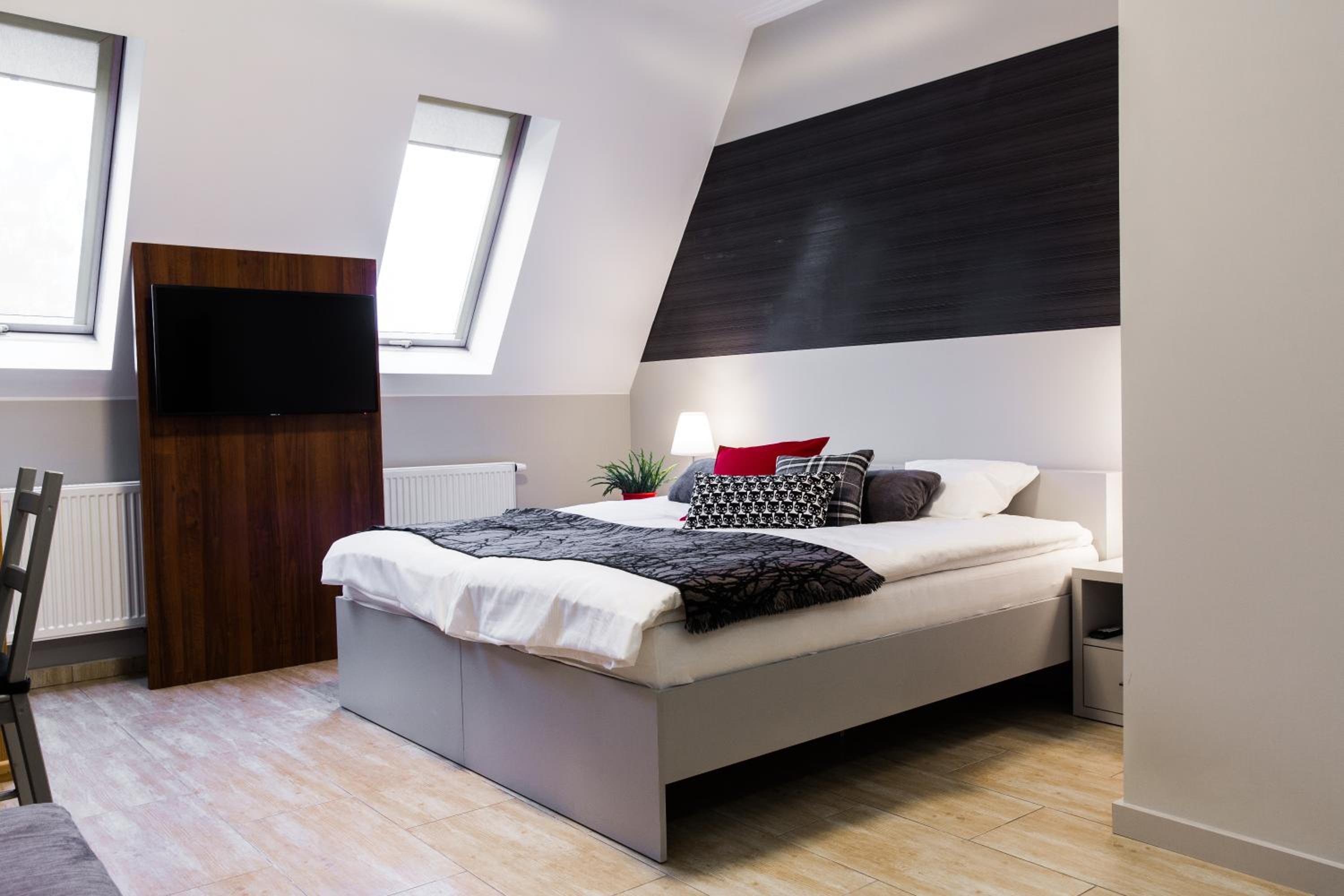 Quadruple Room - Photo 3