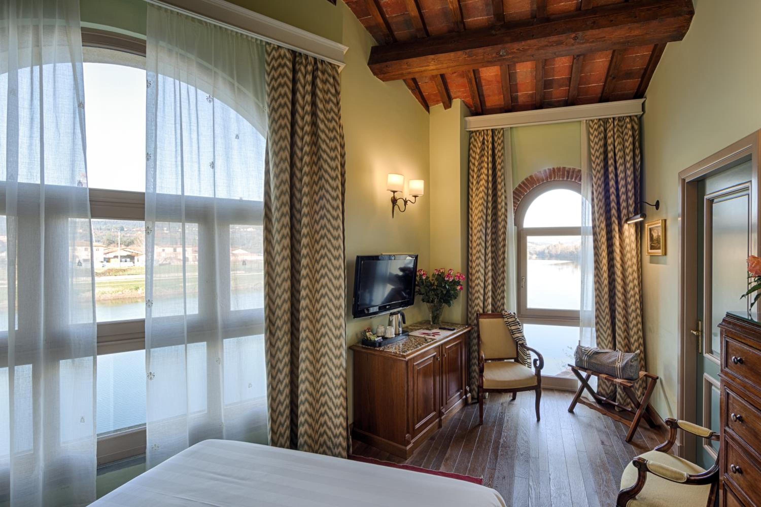 Superior Double Room with River View