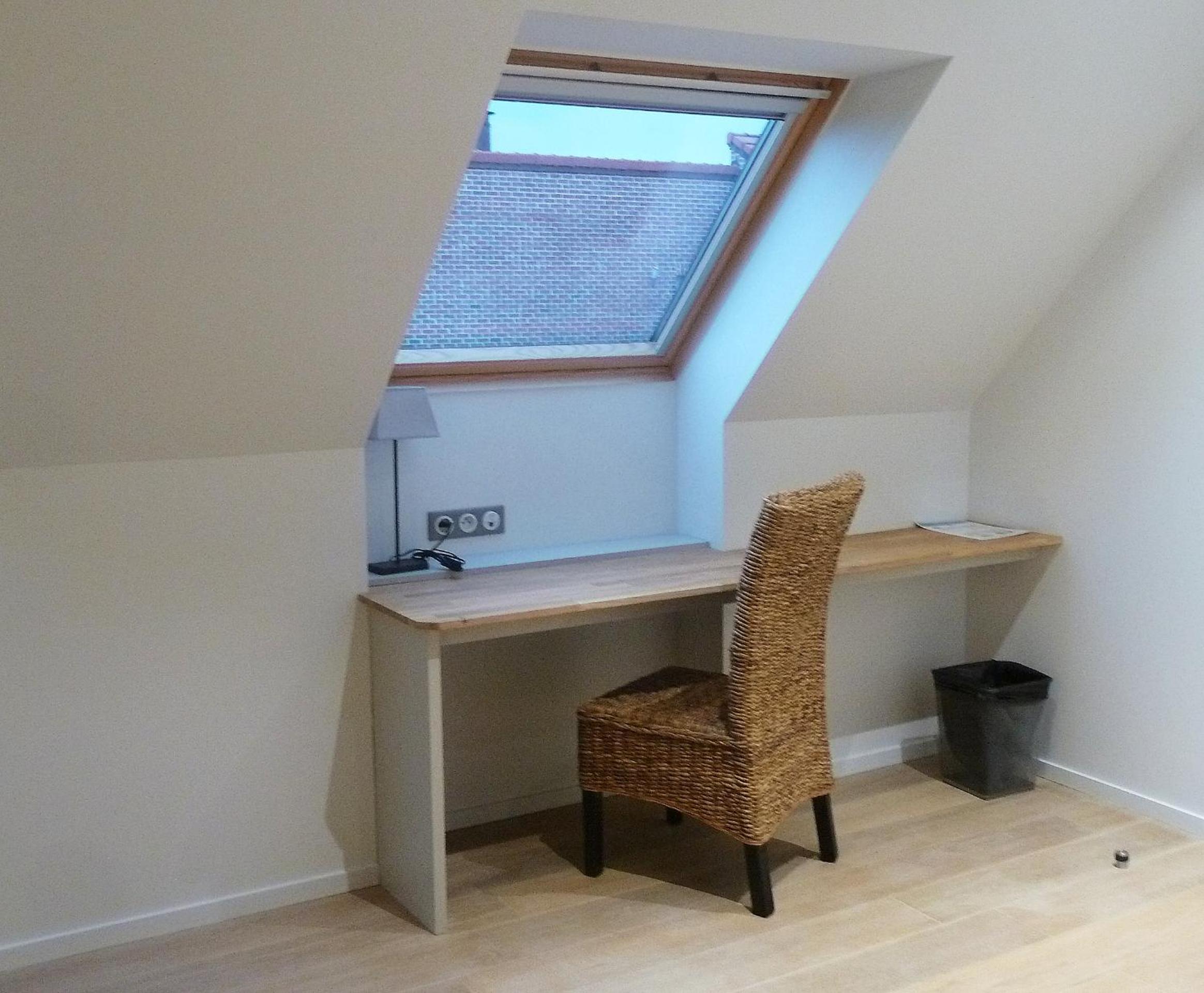 Family Room - Photo 6