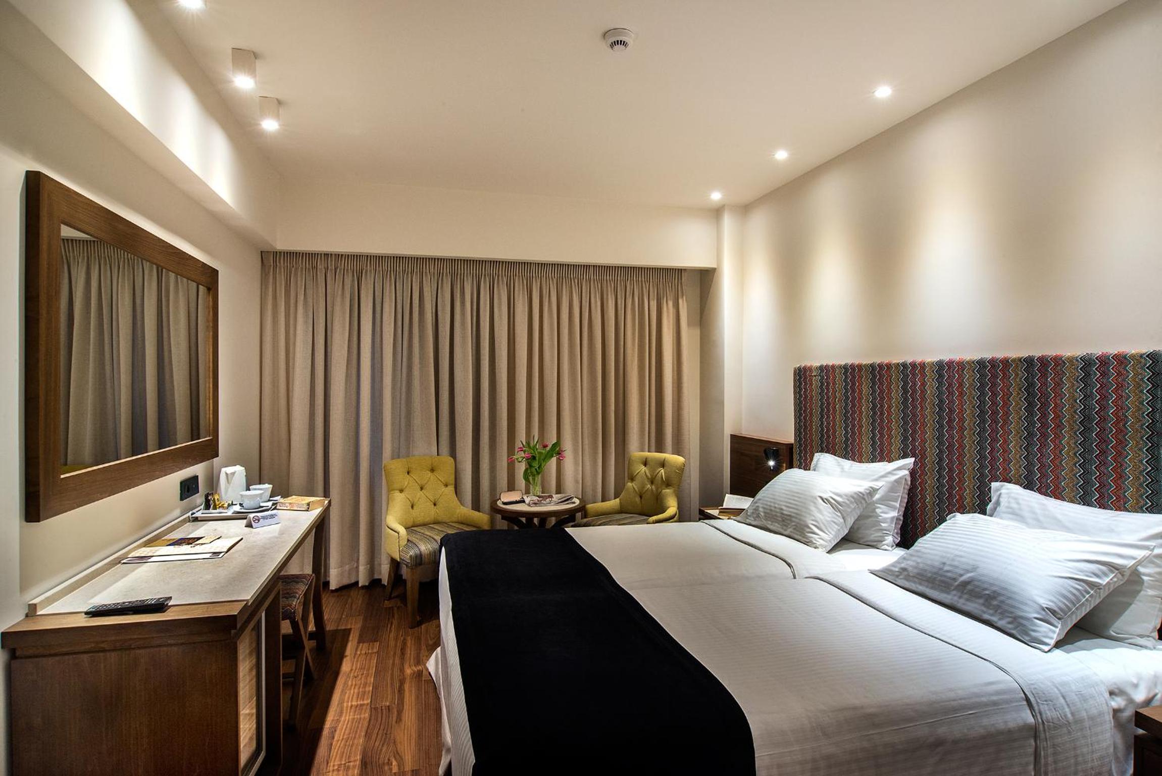 Superior Room with Balcony - Photo 1