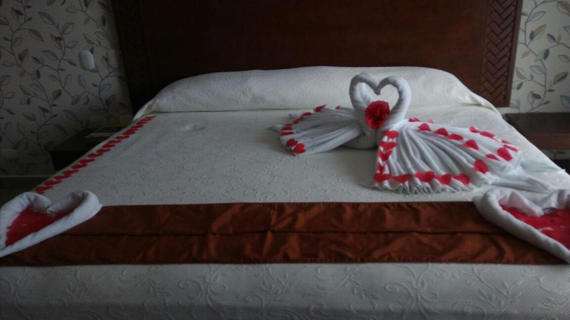 Deluxe King Room photo 1