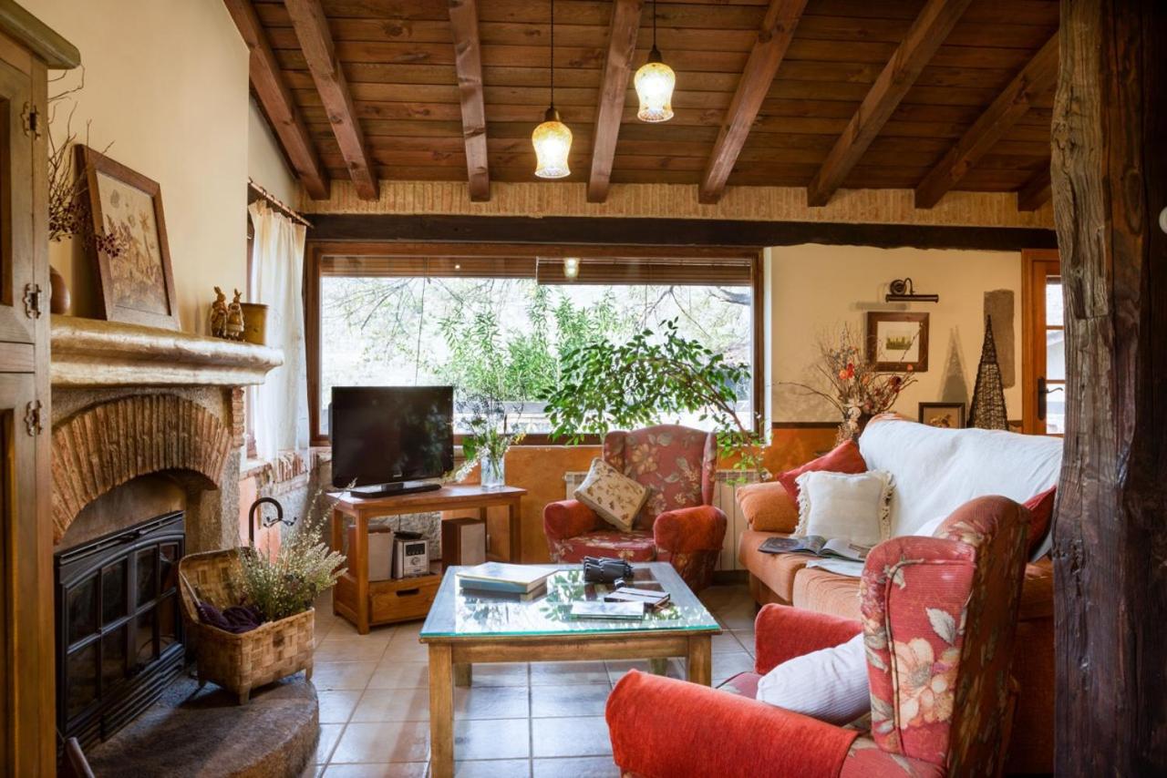 Three-Bedroom Villa (4-6 Adults) photo 3