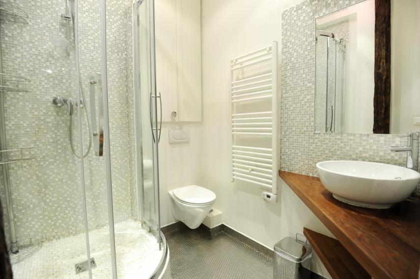 Apartment with Terrace photo 2